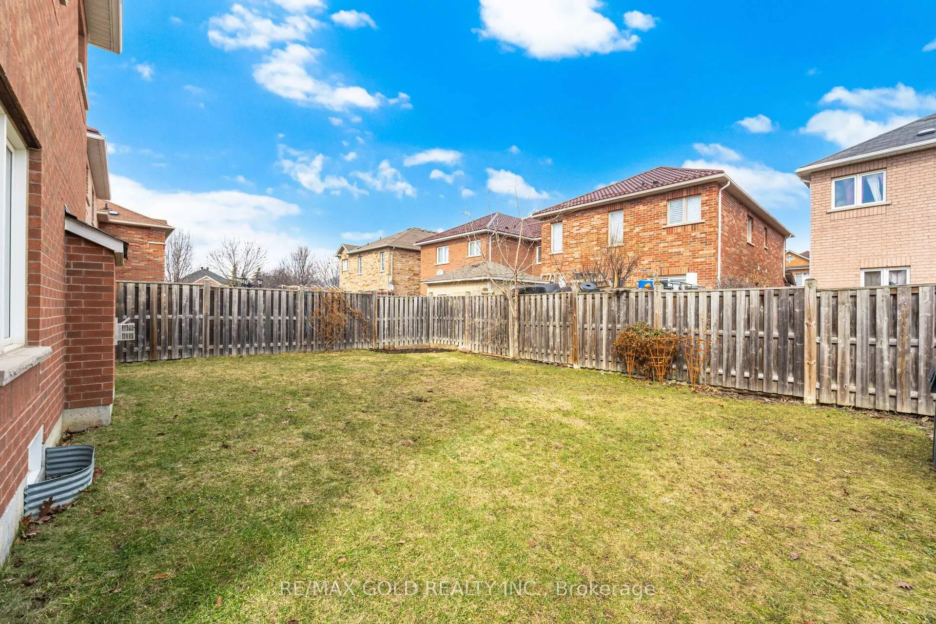 Photo 16 of 5 Attmar Drive, Brampton, Bram East — HOMEH