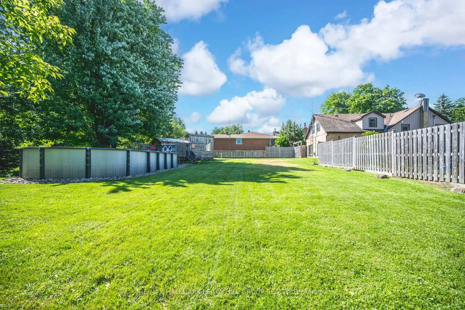 Photo 10 of 2139 Adjala-Tecumseth Townline, New Tecumseth, Rural New Tecumseth — HOMEH