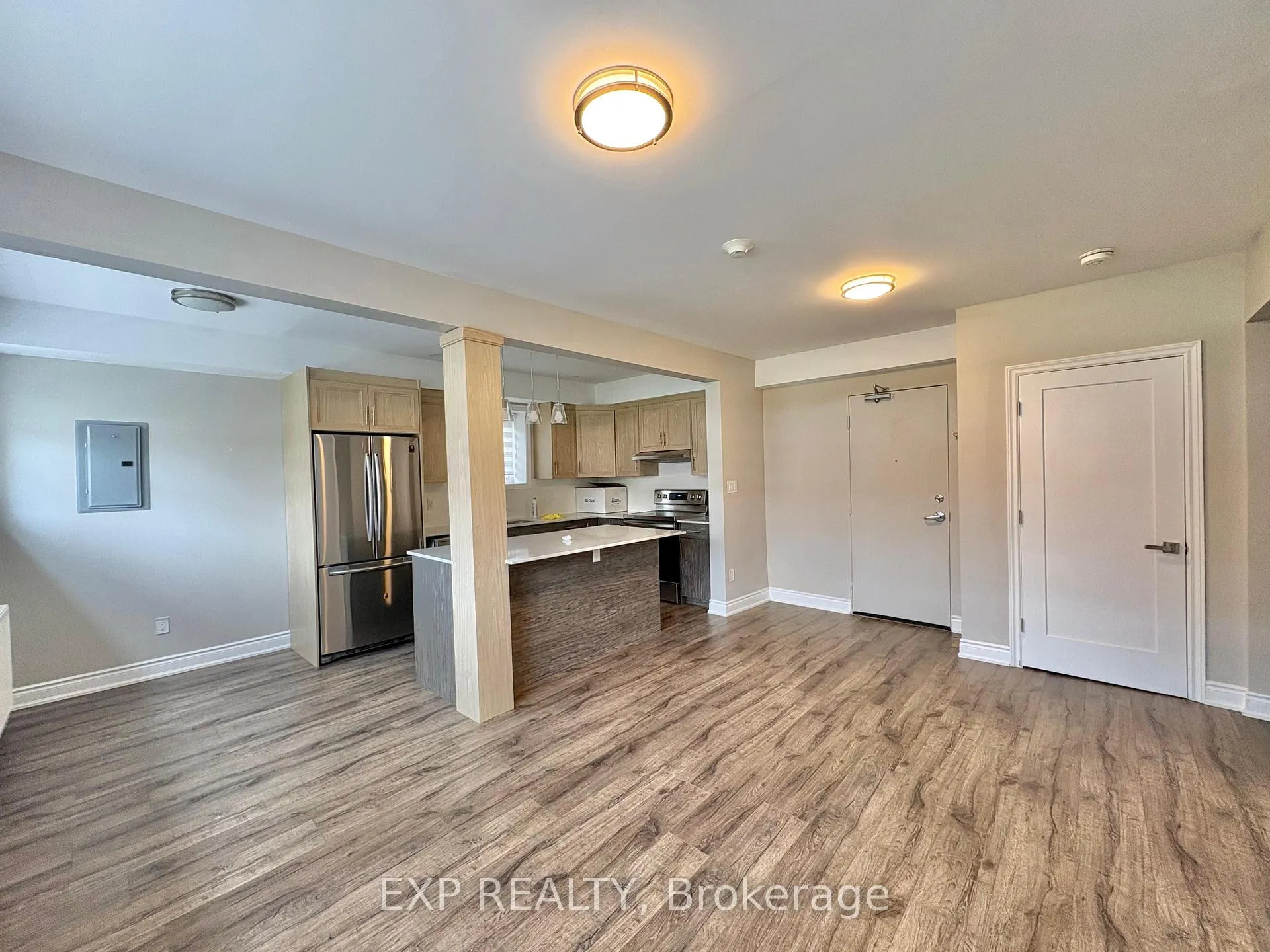 Photo 7 of Unit UNIT-1, 100 West Avenue, Hamilton, Stinson — HOMEH