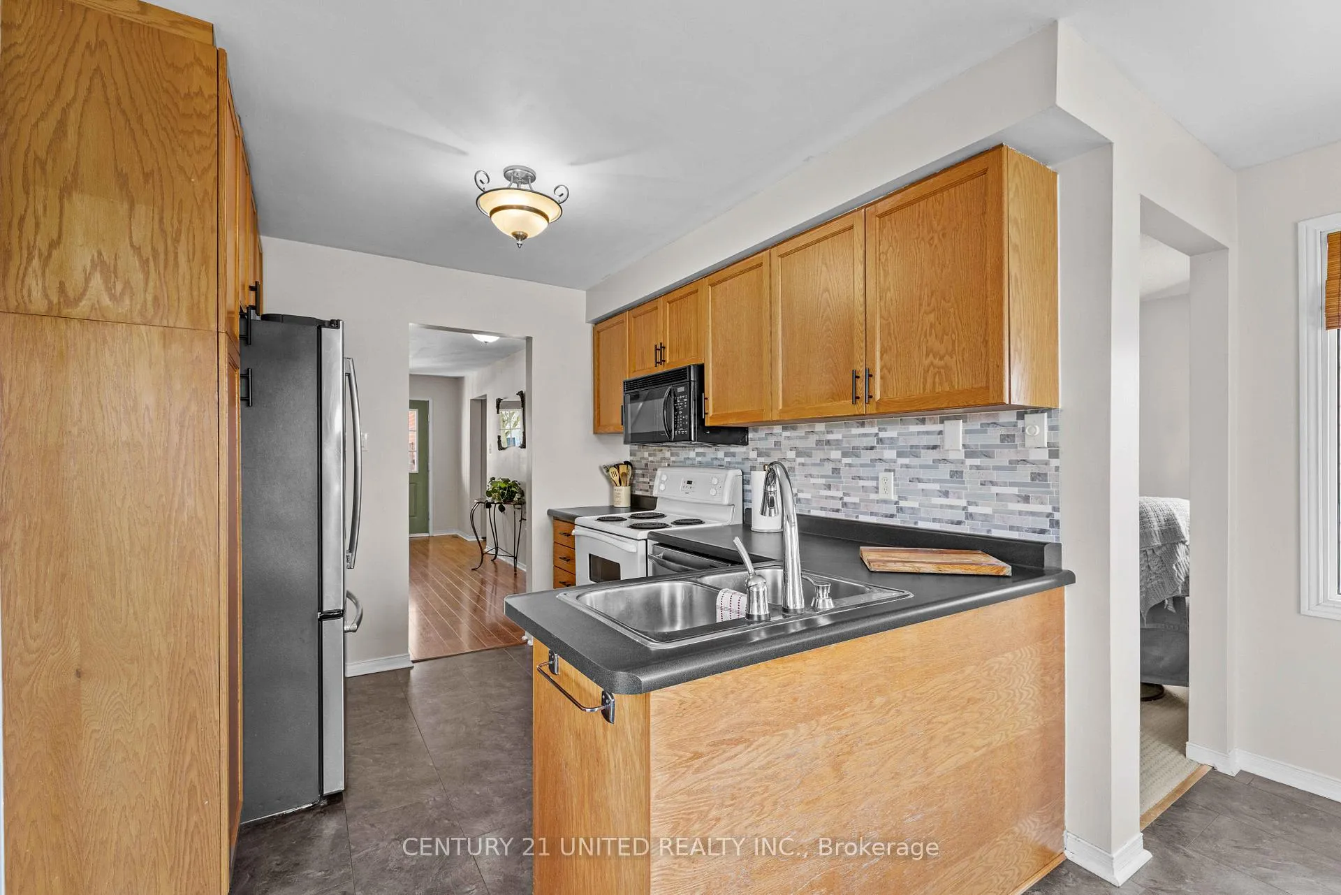 Photo 4 of 17 Maple Avenue, Asphodel-Norwood, Norwood — HOMEH