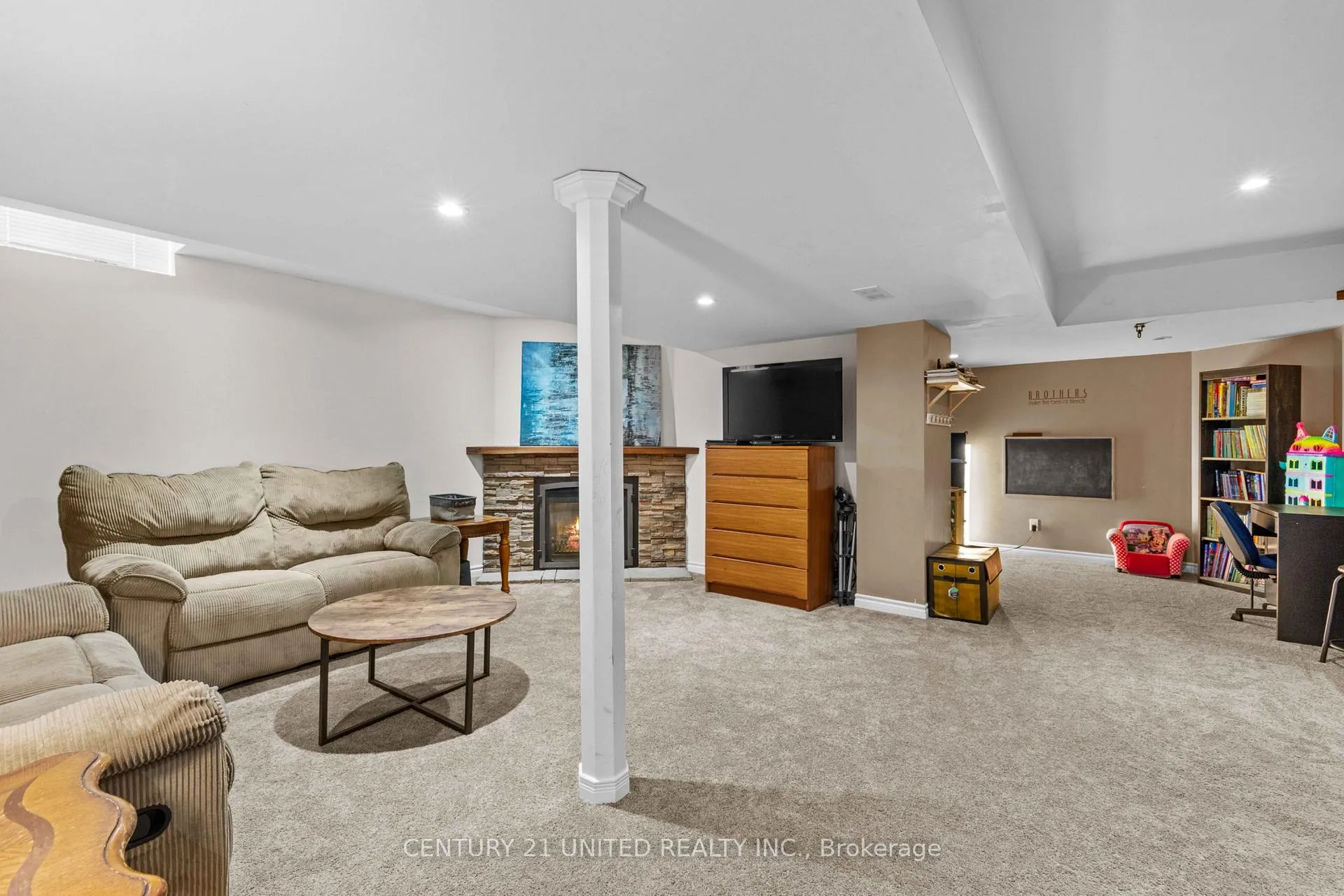 Photo 35 of 17 Maple Avenue, Asphodel-Norwood, Norwood — HOMEH