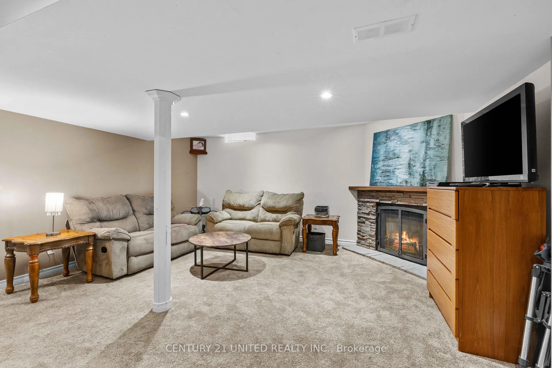 Photo 36 of 17 Maple Avenue, Asphodel-Norwood, Norwood — HOMEH