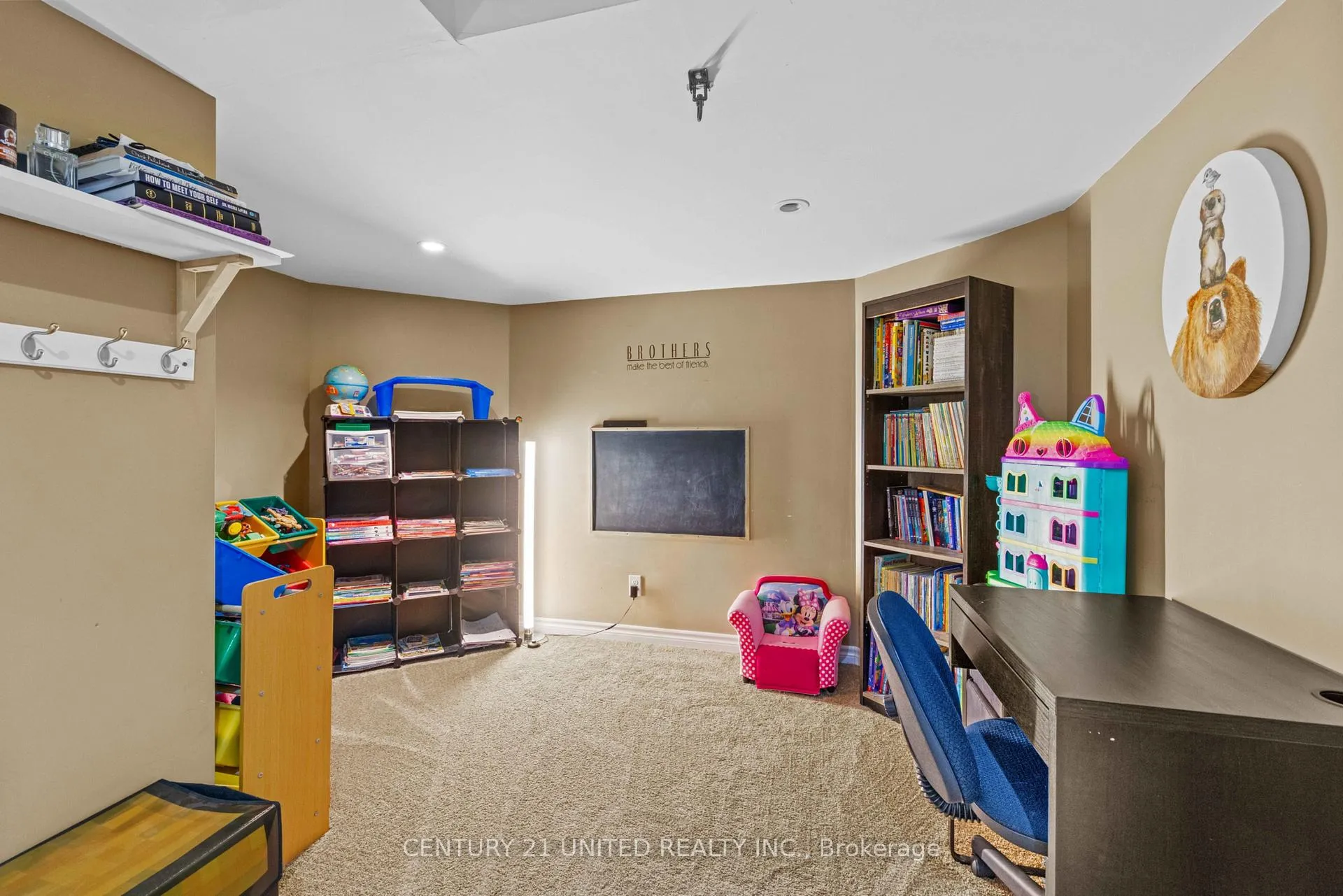 Photo 37 of 17 Maple Avenue, Asphodel-Norwood, Norwood — HOMEH