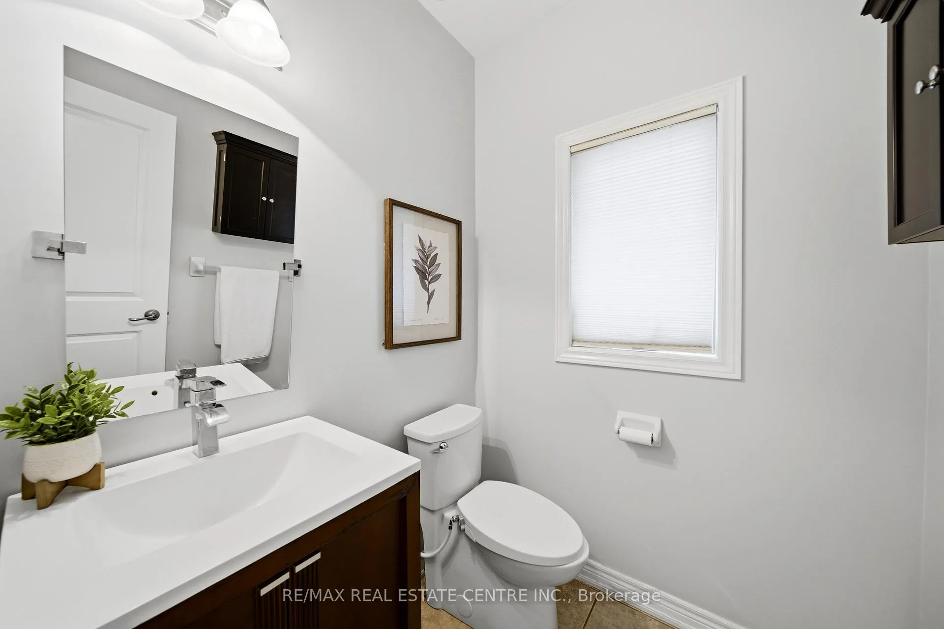 Photo 28 of 189 Cloverleaf Drive, Hamilton, Meadowlands — HOMEH