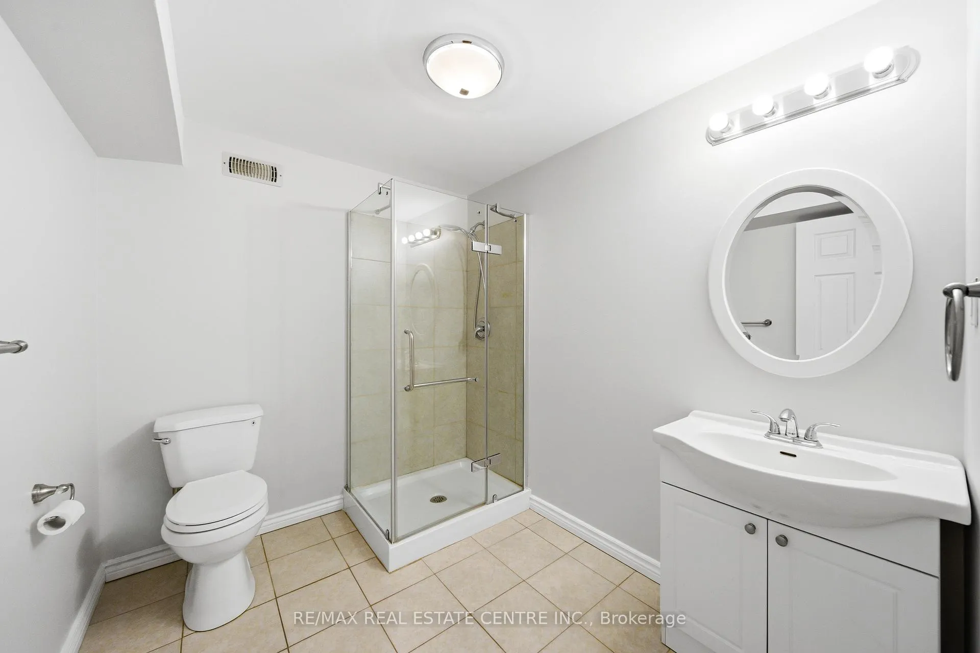 Photo 46 of 189 Cloverleaf Drive, Hamilton, Meadowlands — HOMEH