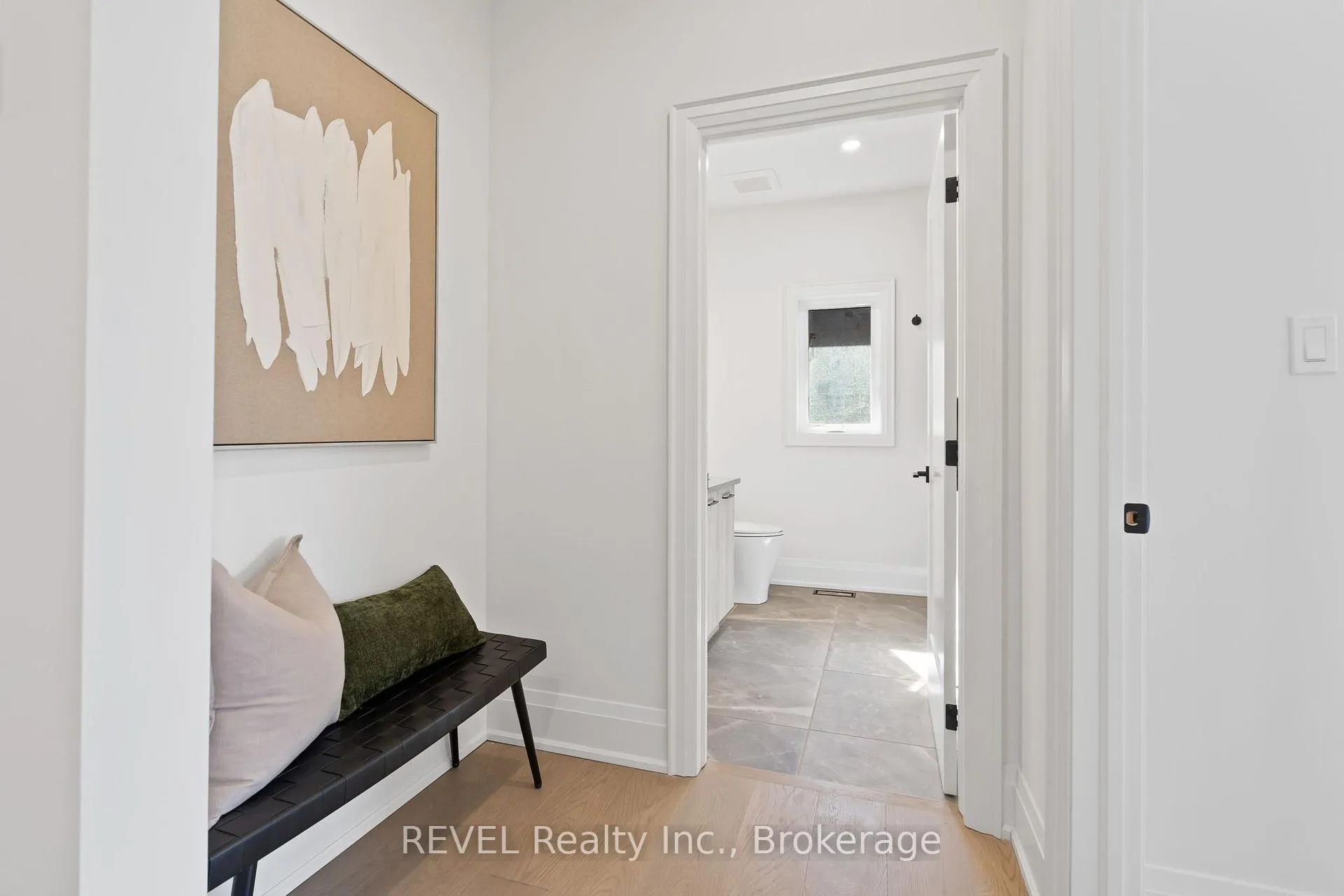 Photo 6 of 19 Accursi Crescent, Pelham, Fonthill — HOMEH