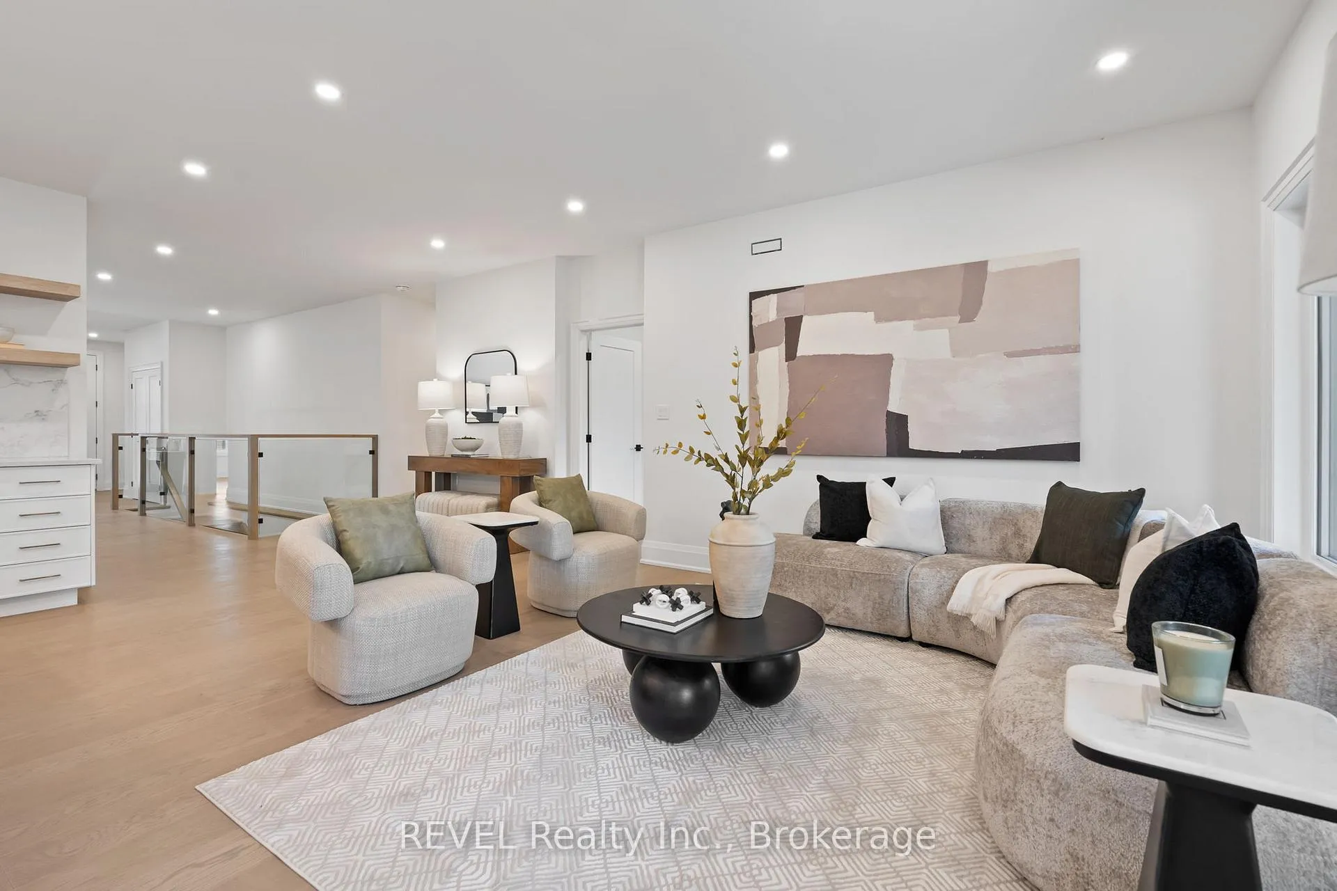 Photo 17 of 19 Accursi Crescent, Pelham, Fonthill — HOMEH