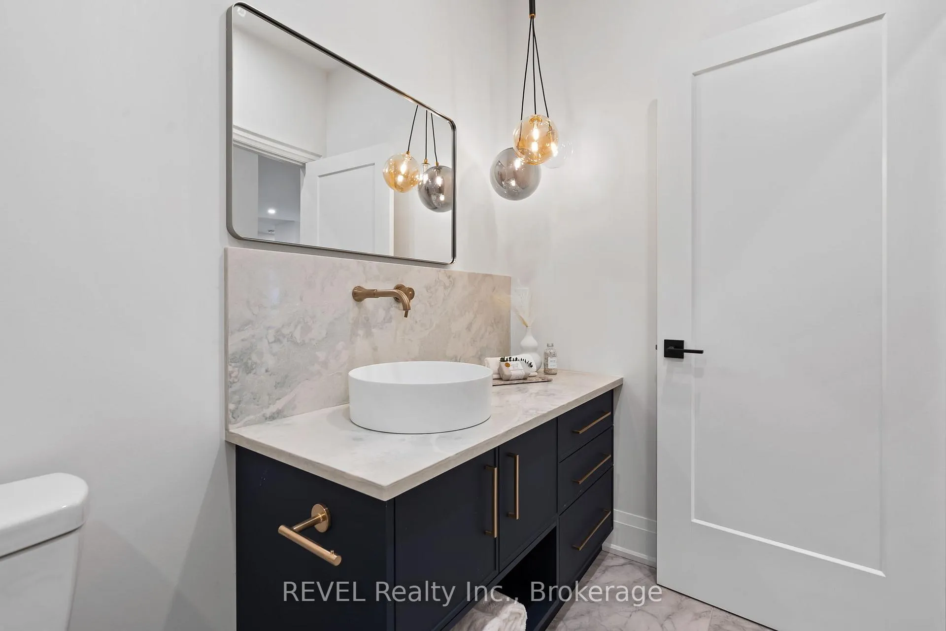 Photo 33 of 19 Accursi Crescent, Pelham, Fonthill — HOMEH