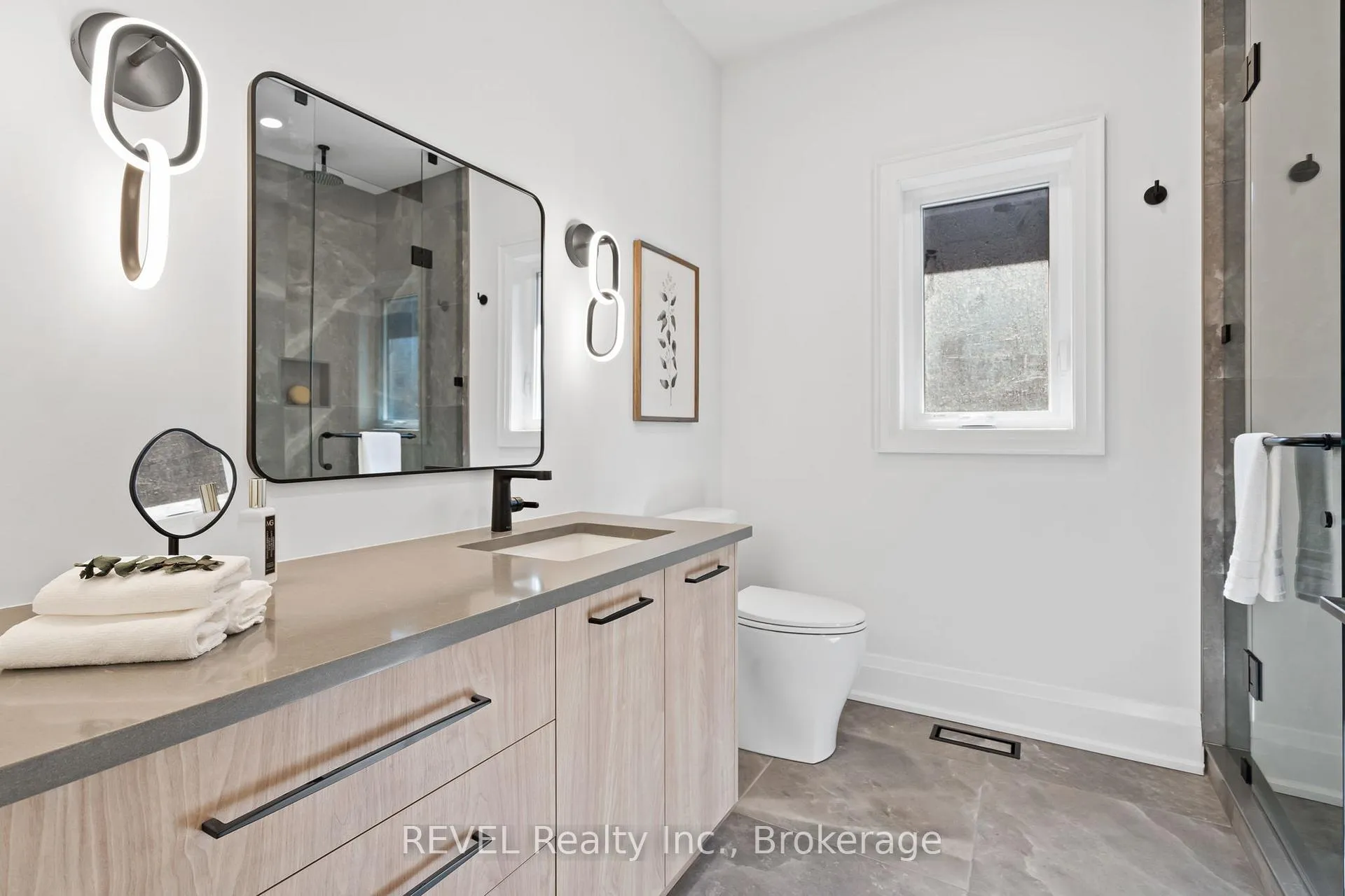 Photo 34 of 19 Accursi Crescent, Pelham, Fonthill — HOMEH