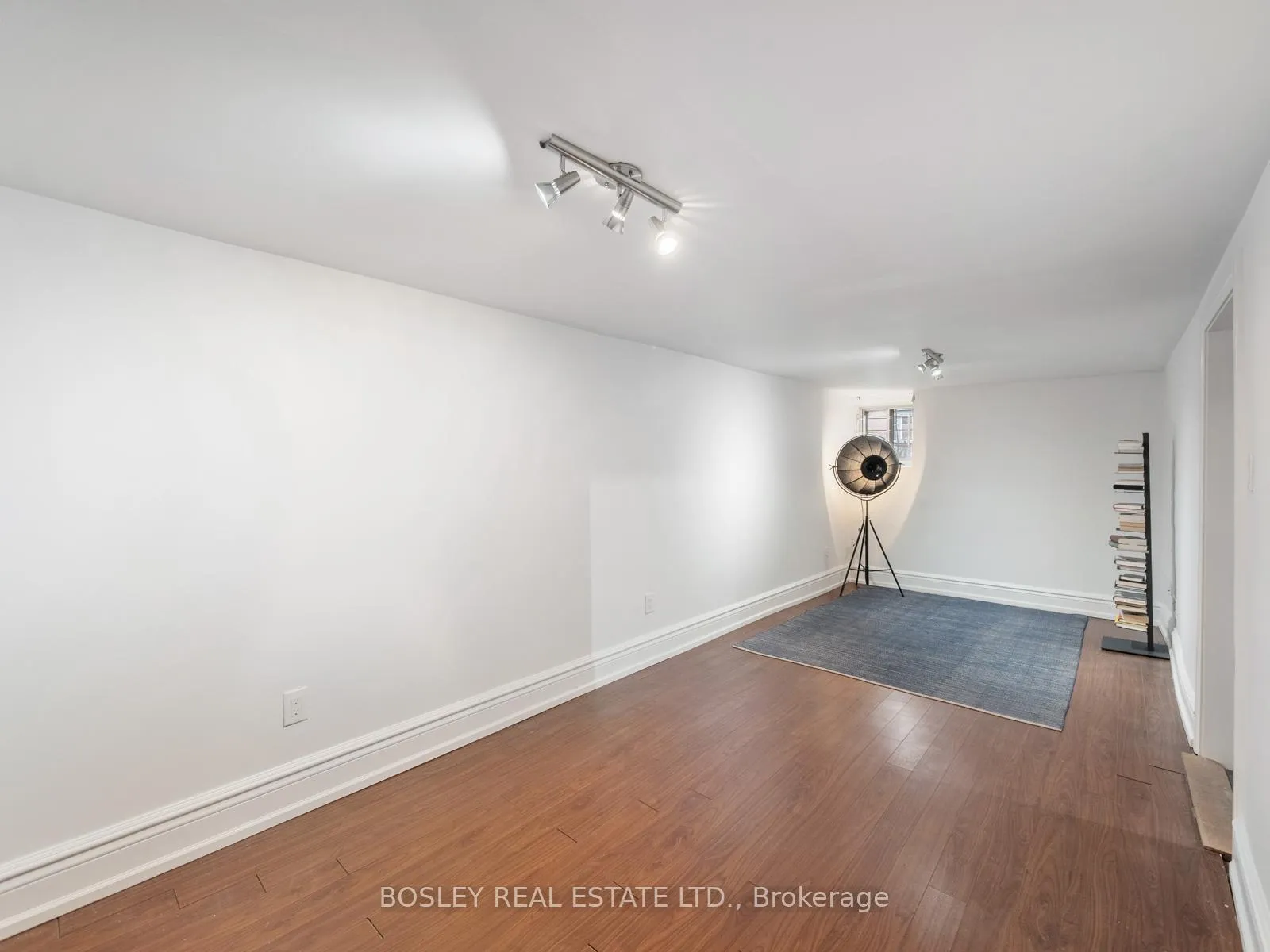 Photo 37 of 144 Howland Avenue, Toronto, The Annex — HOMEH
