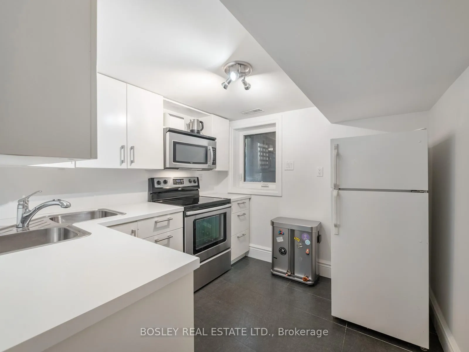 Photo 40 of 144 Howland Avenue, Toronto, The Annex — HOMEH