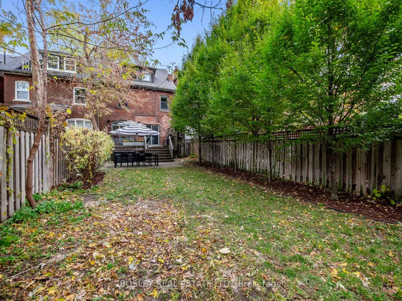 Photo 44 of 144 Howland Avenue, Toronto, The Annex — HOMEH