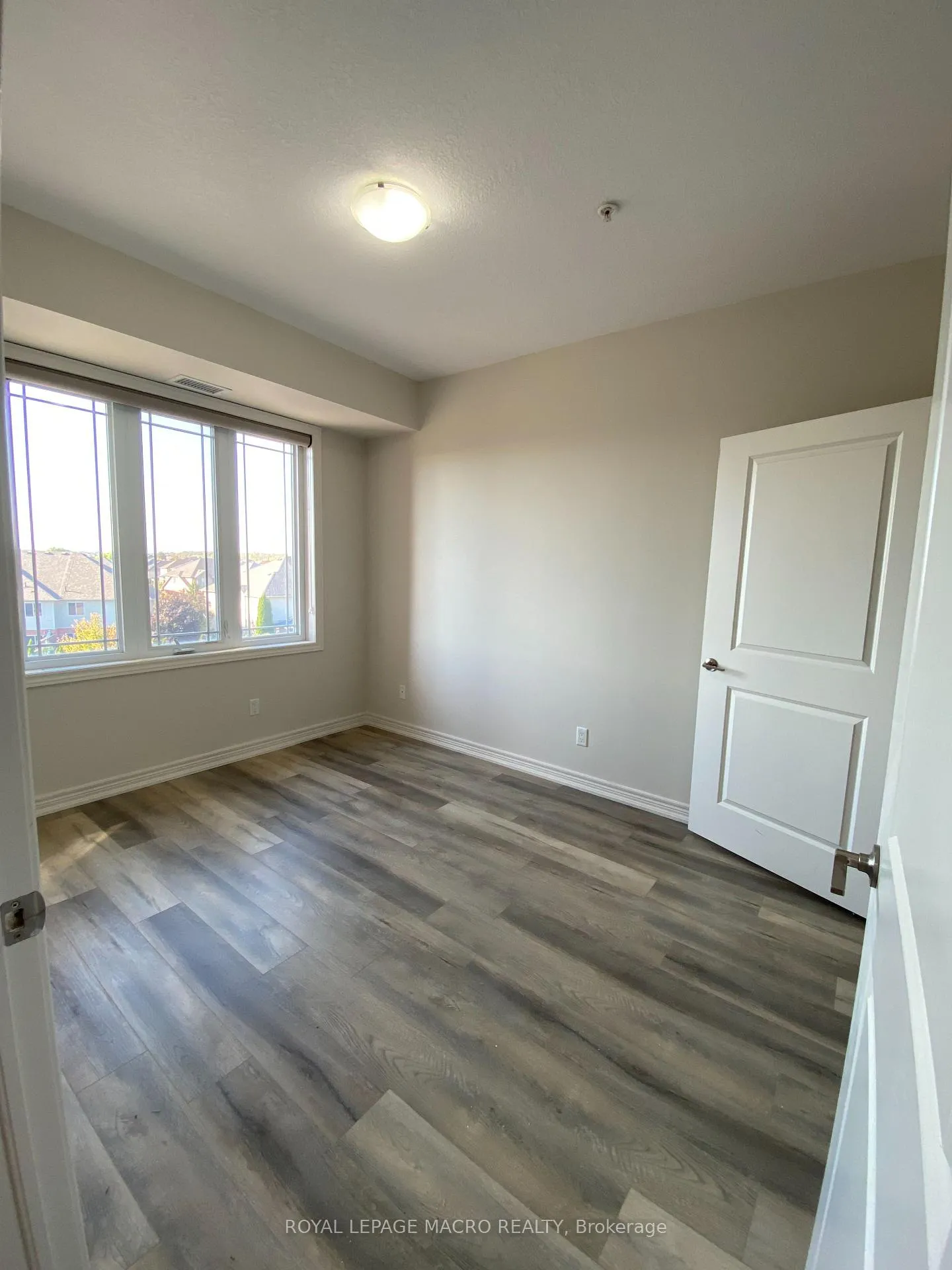 Photo 9 of Unit 304, 3200 Regional Road 56, Hamilton, Binbrook — HOMEH
