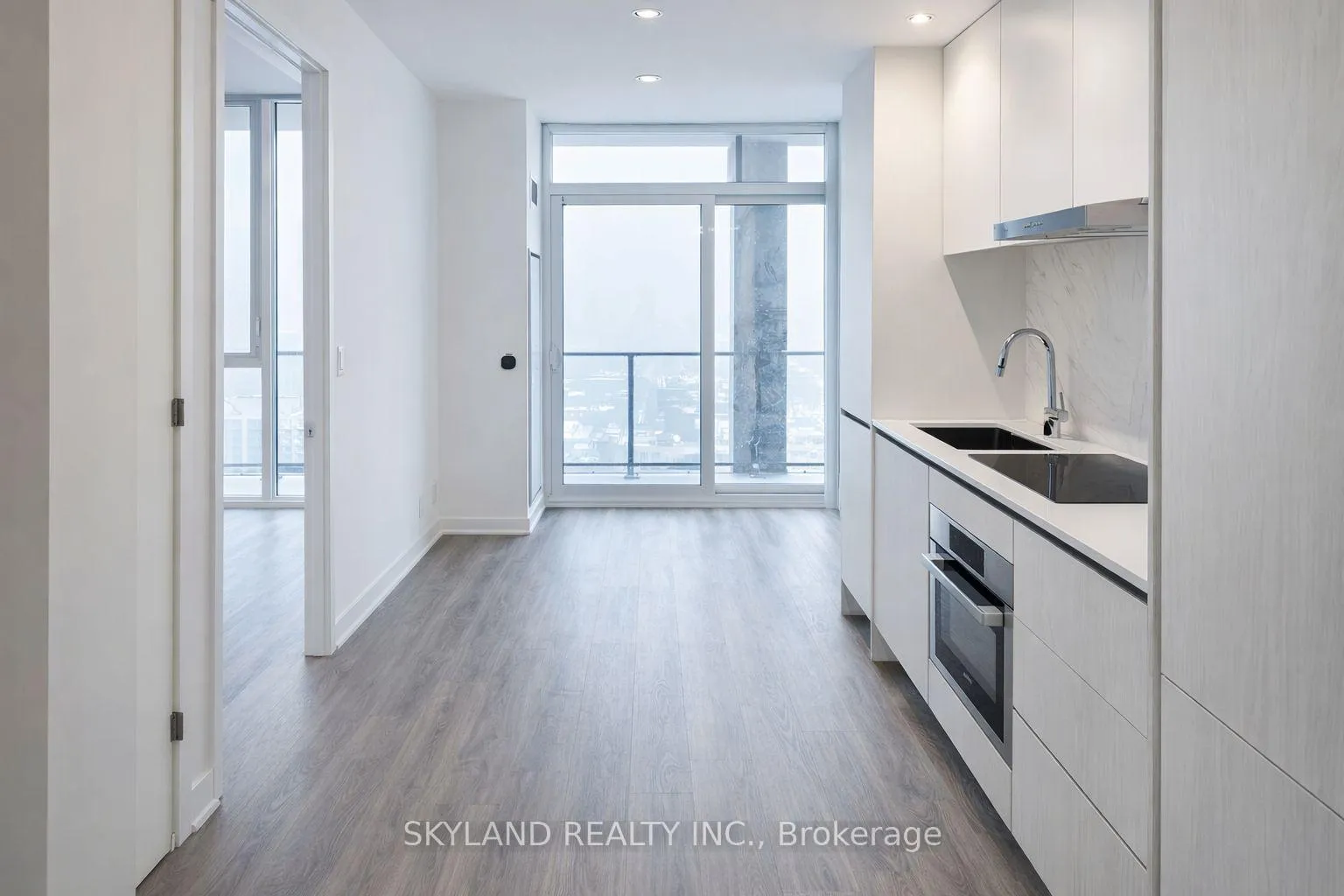 Photo 3 of Unit 3115, 180 Front Street E, Toronto, Moss Park — HOMEH