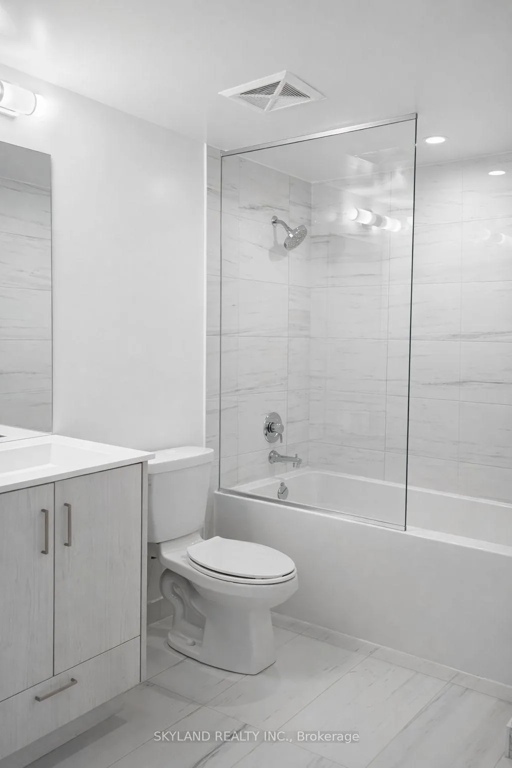 Photo 6 of Unit 3115, 180 Front Street E, Toronto, Moss Park — HOMEH