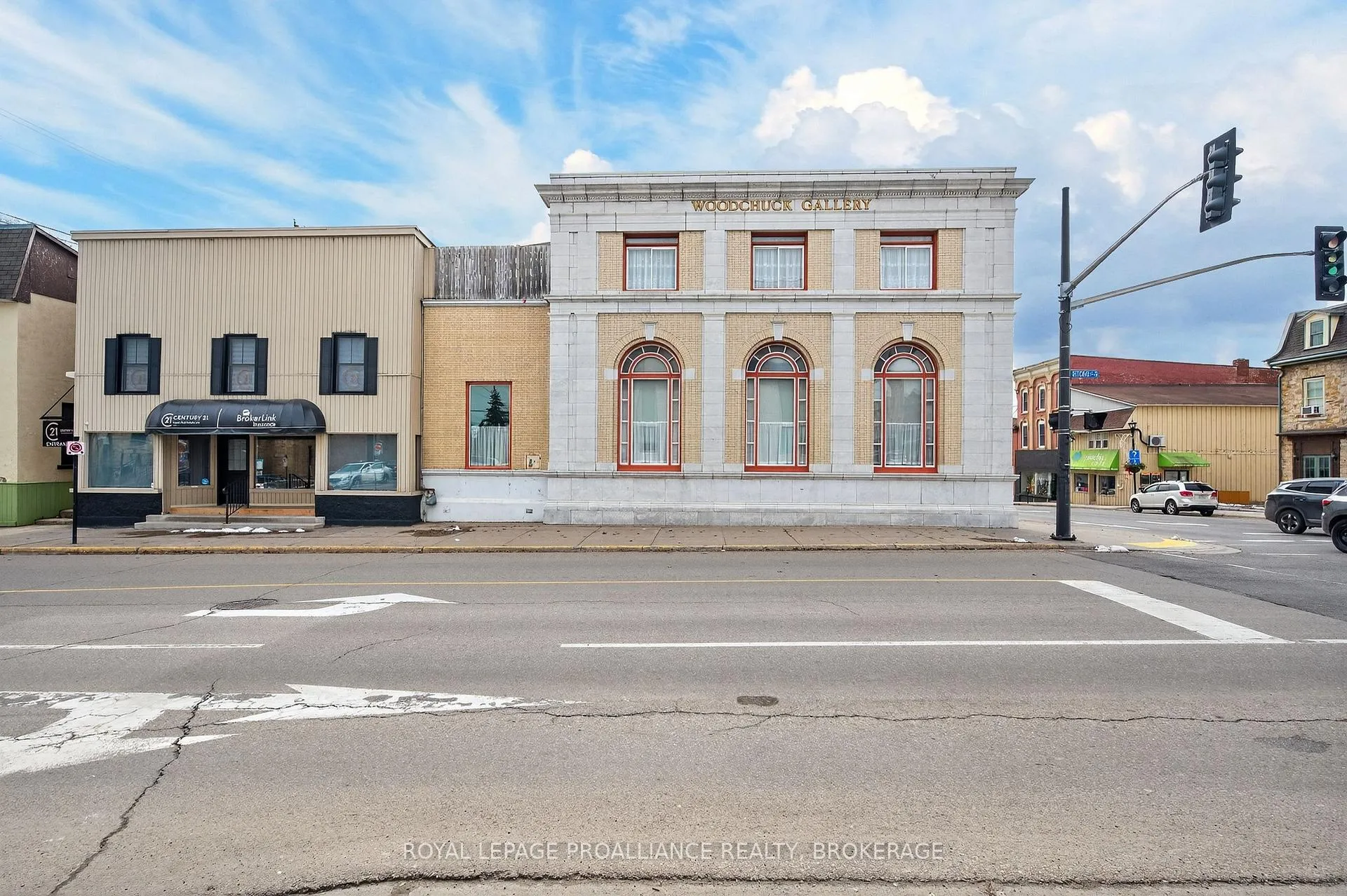 Photo 3 of 99 King Street E, Gananoque — HOMEH