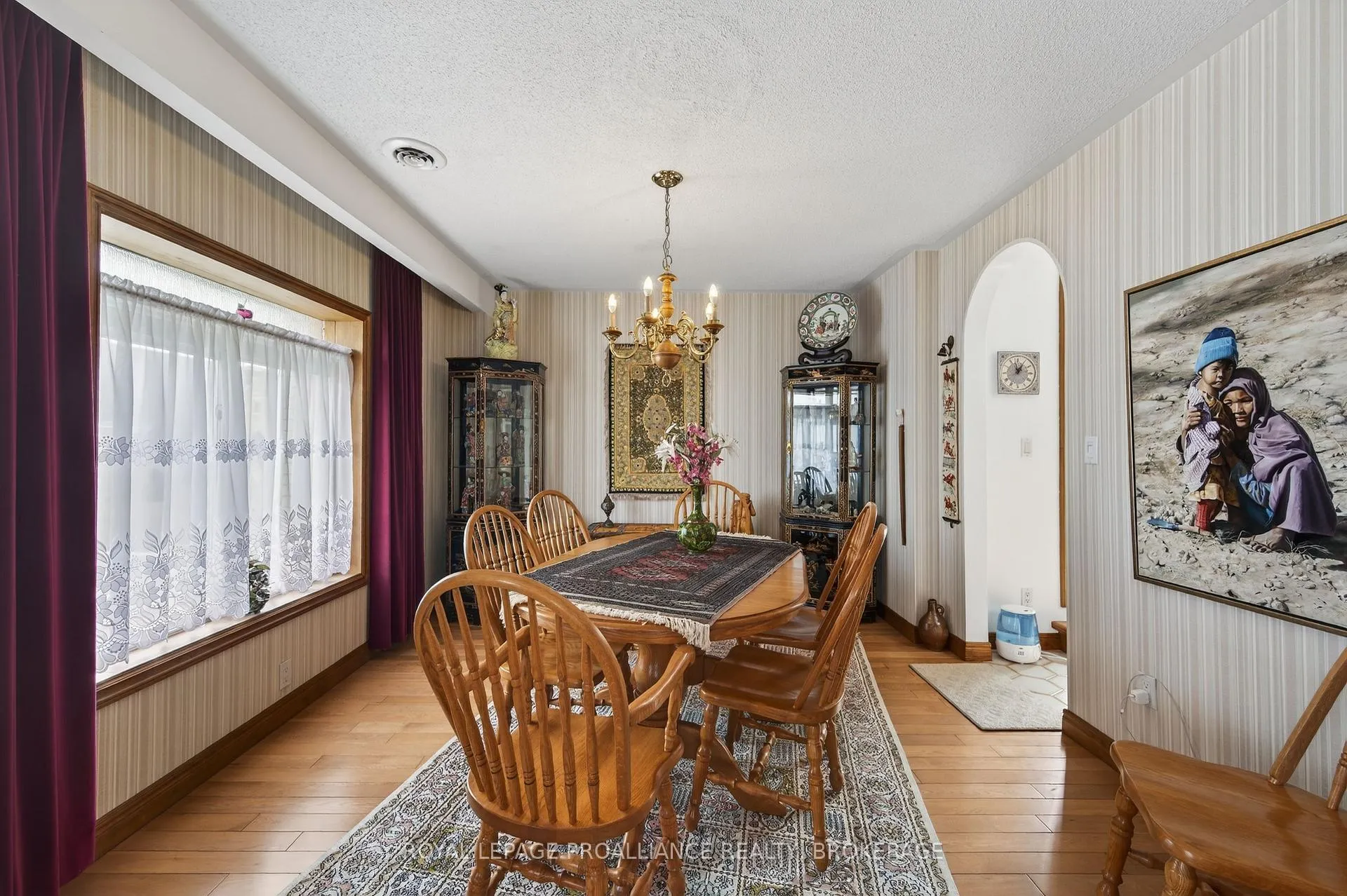Photo 12 of 99 King Street E, Gananoque — HOMEH