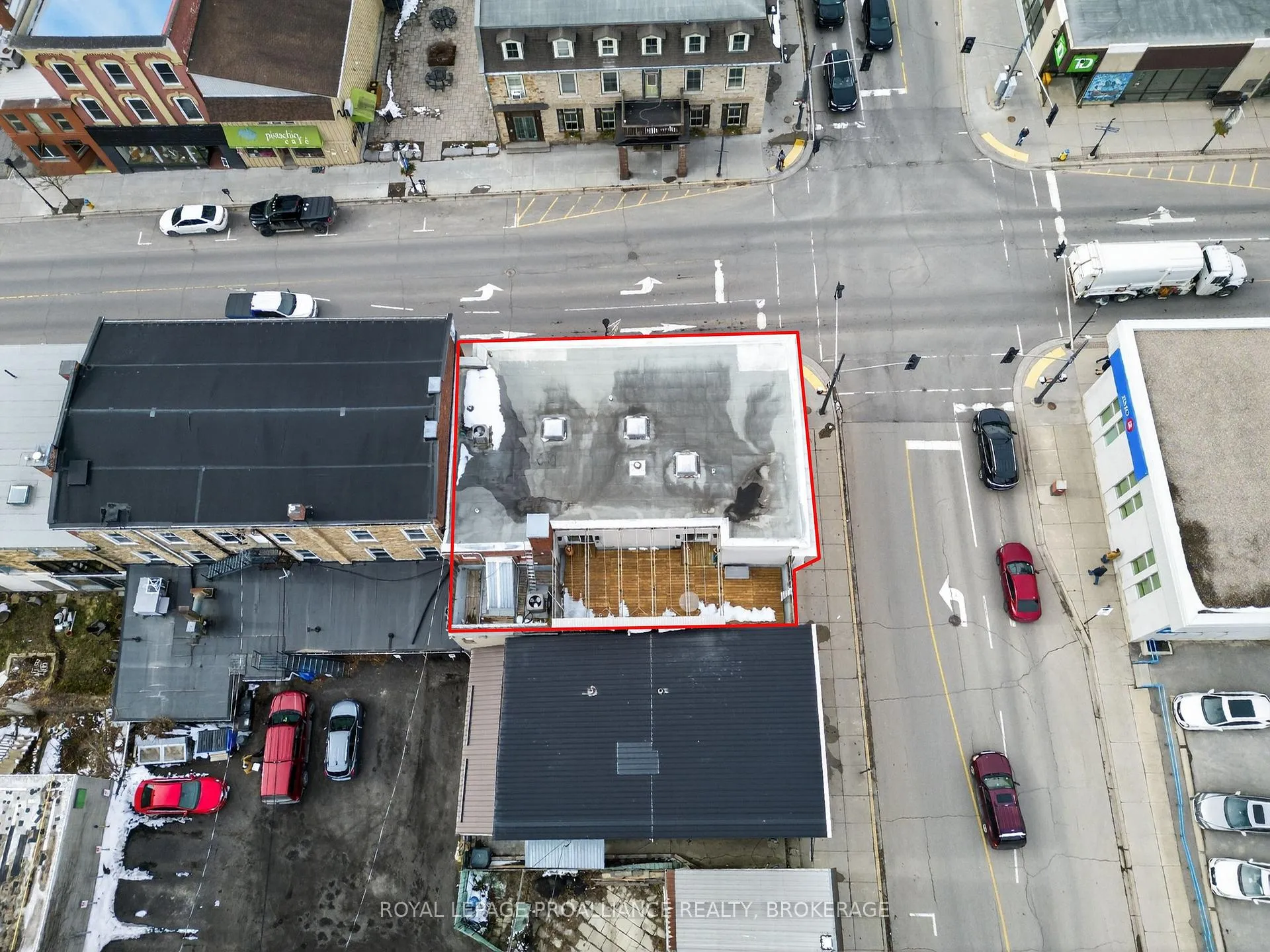 Photo 43 of 99 King Street E, Gananoque — HOMEH