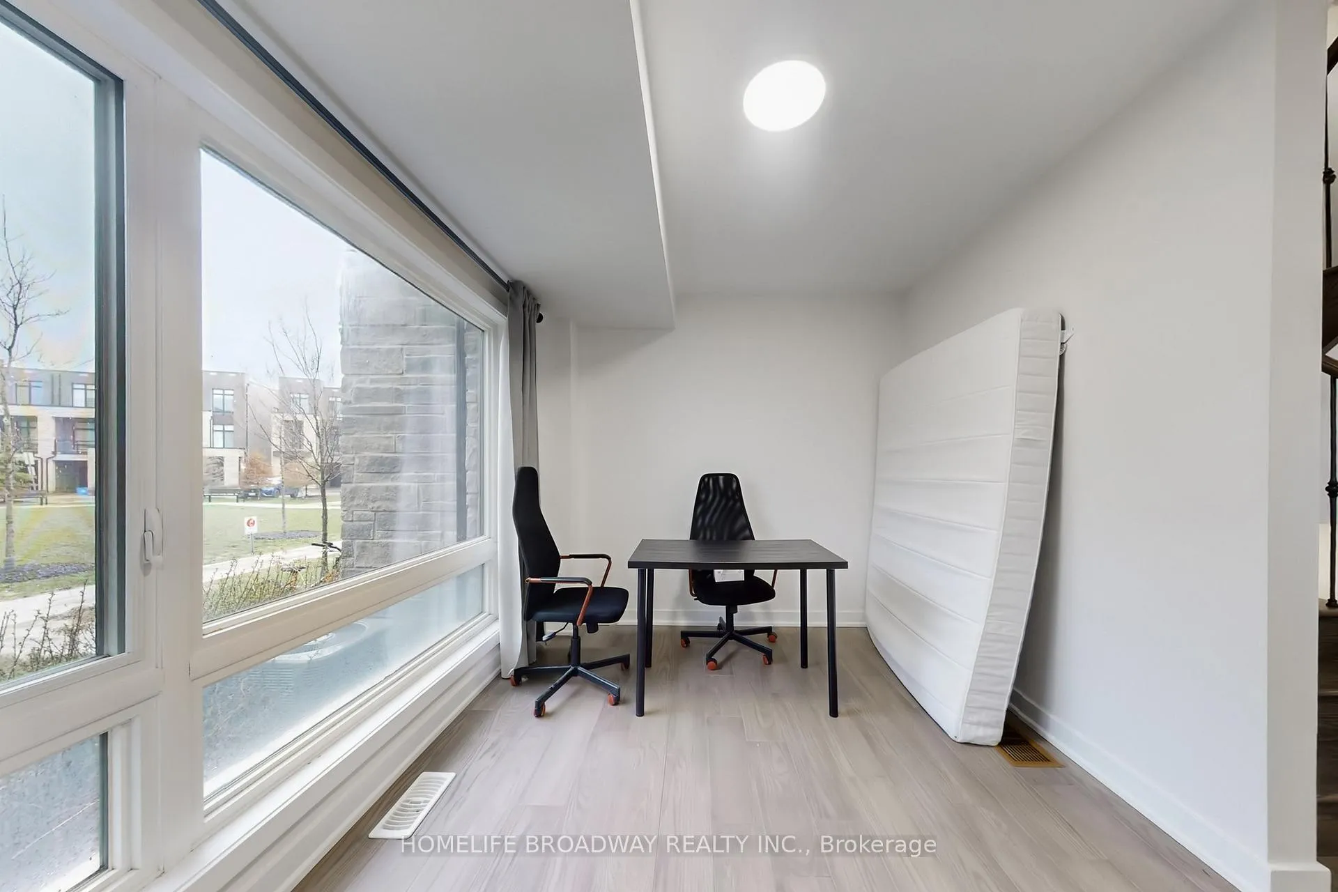 Photo 3 of 26 Carpaccio Avenue, Vaughan, Vellore Village — HOMEH