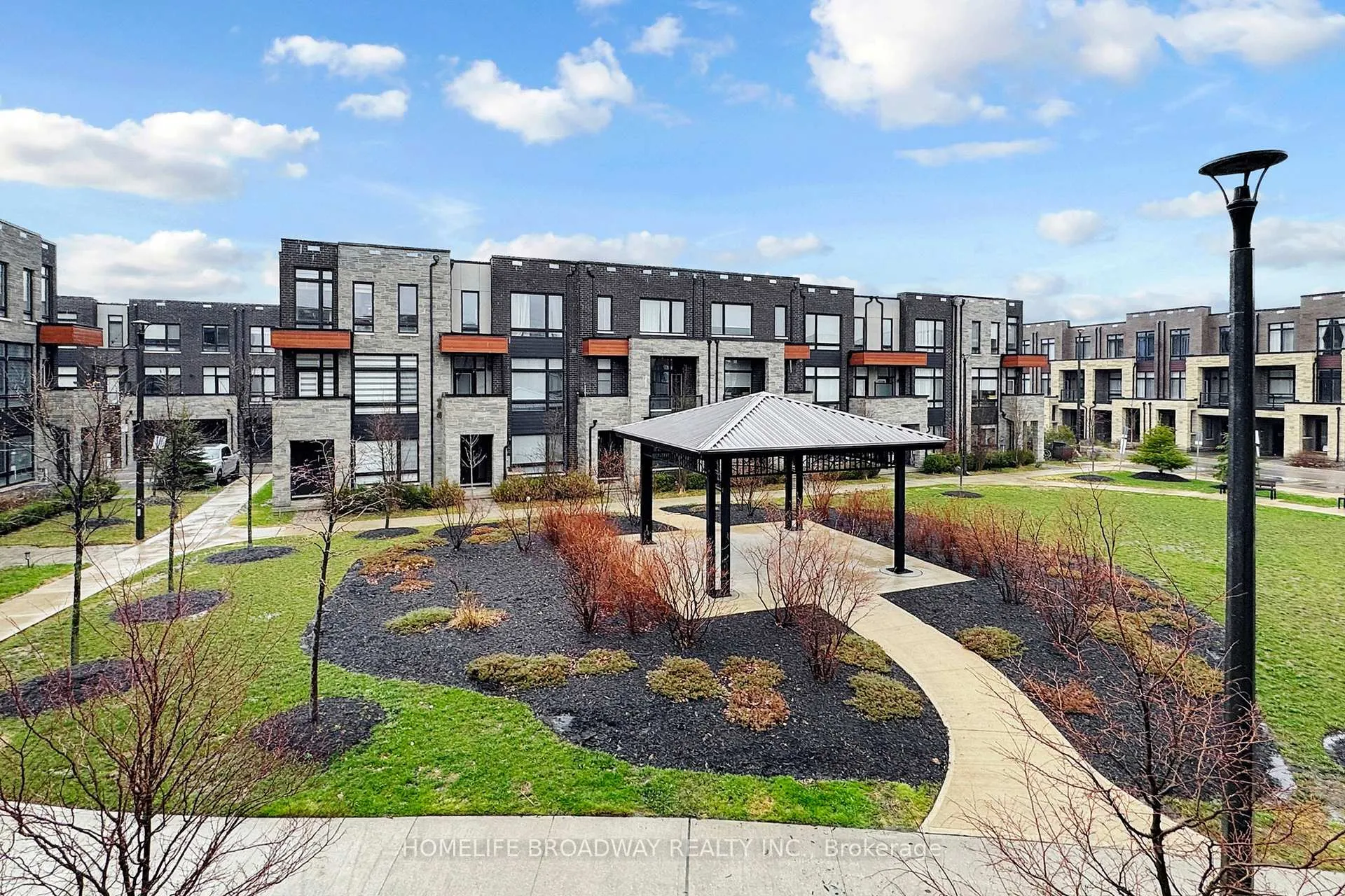 Photo 37 of 26 Carpaccio Avenue, Vaughan, Vellore Village — HOMEH