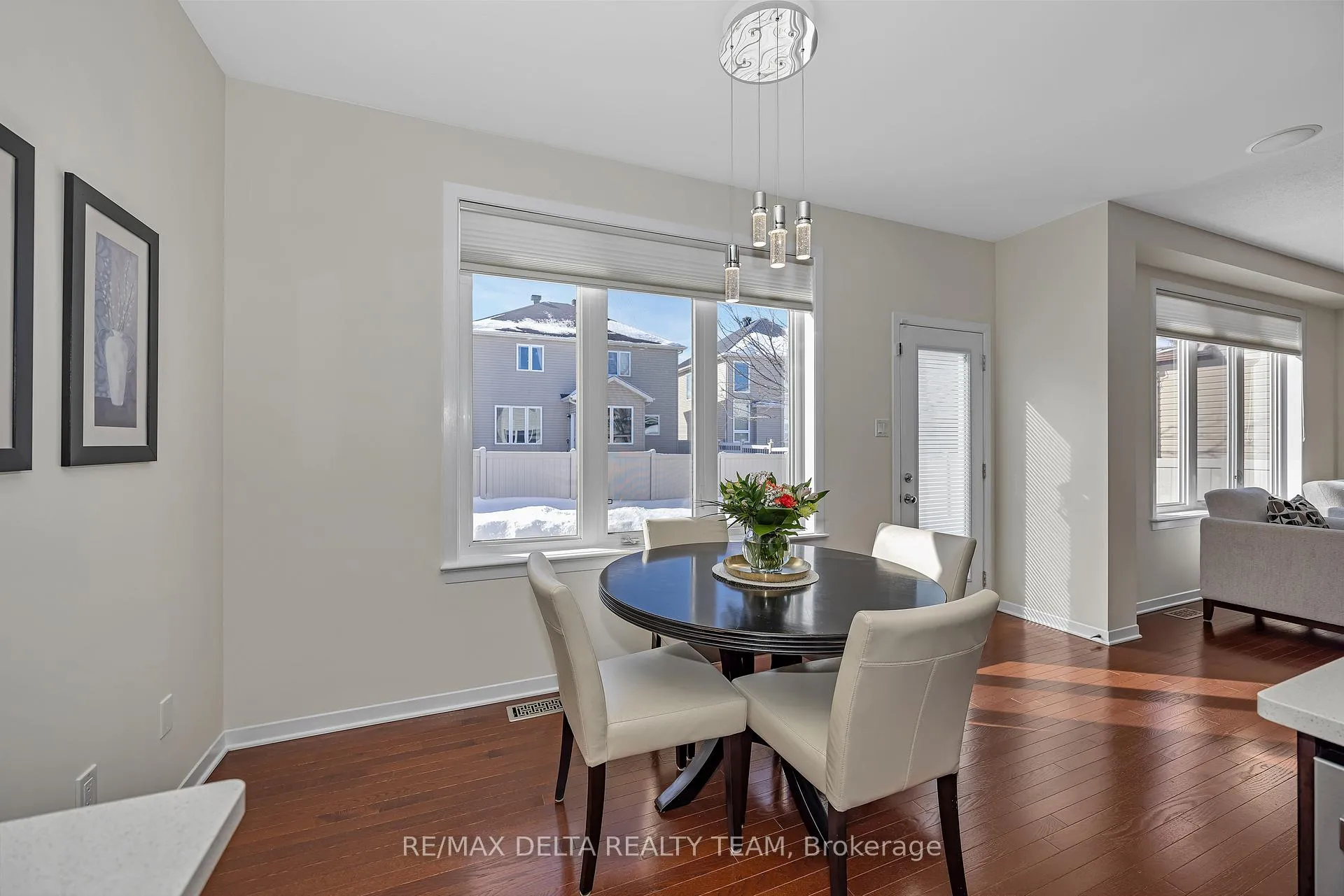 Photo 9 of 1889 Montmere Avenue, Ottawa, Notting Hill/Summerside — HOMEH
