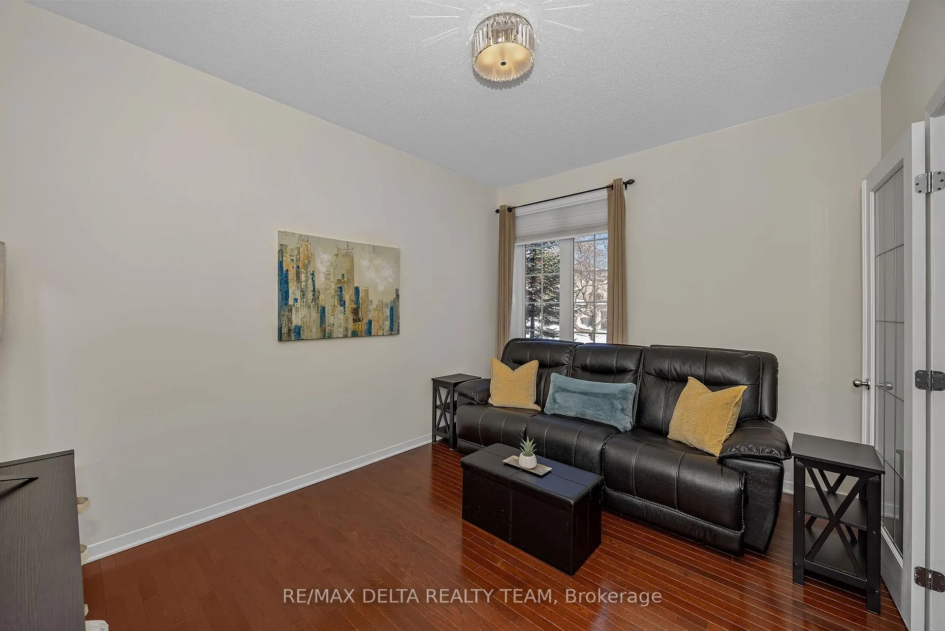 Photo 13 of 1889 Montmere Avenue, Ottawa, Notting Hill/Summerside — HOMEH