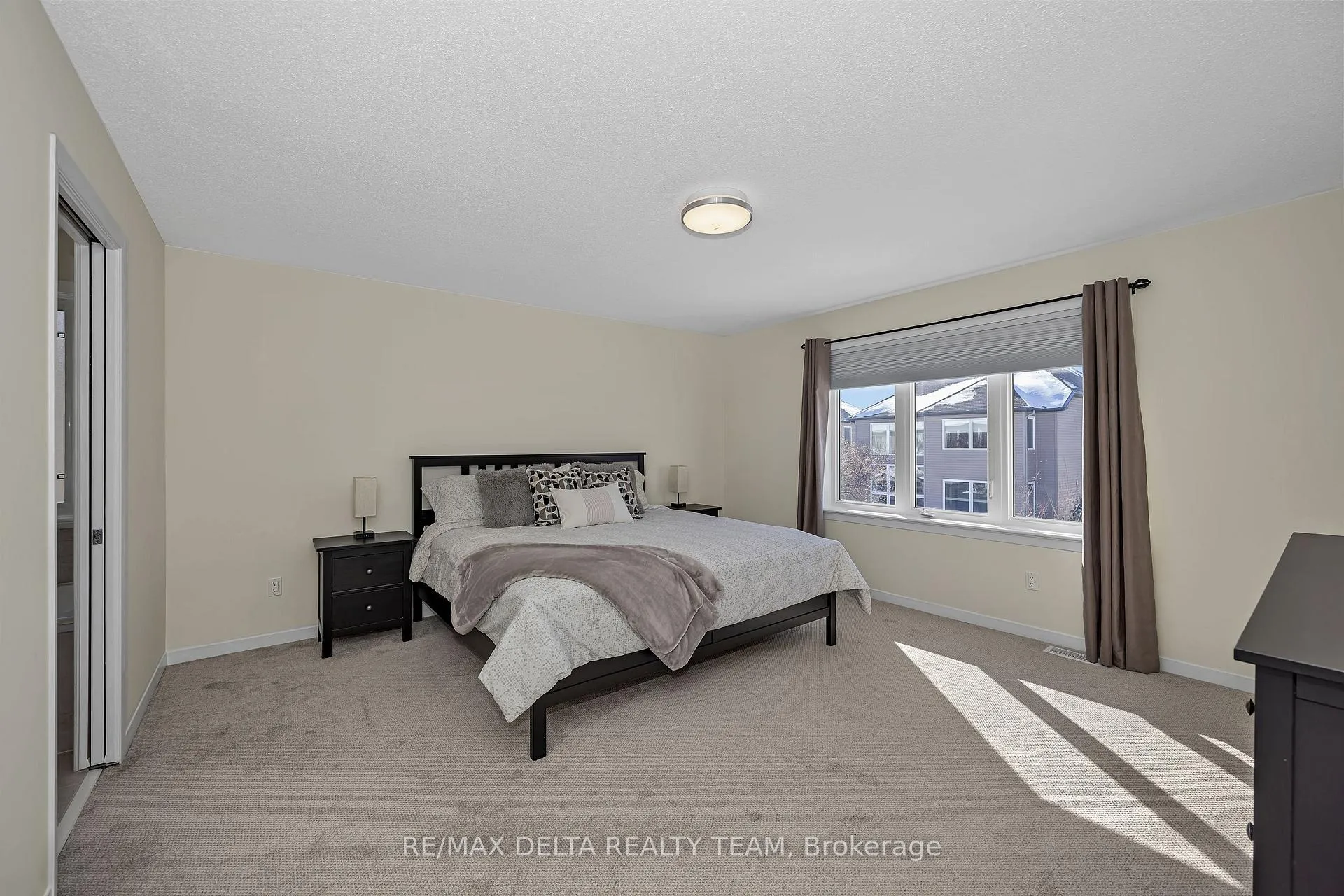 Photo 21 of 1889 Montmere Avenue, Ottawa, Notting Hill/Summerside — HOMEH