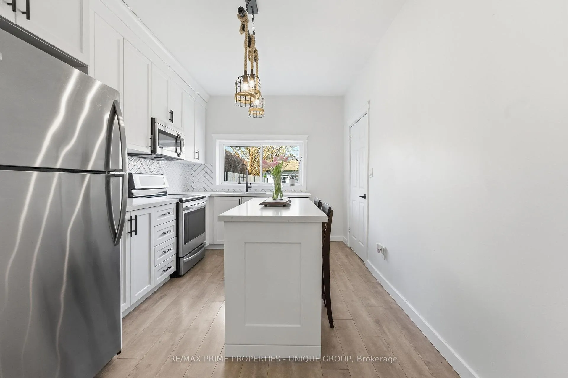 Photo 10 of 123 East Avenue N, Hamilton, Landsdale — HOMEH