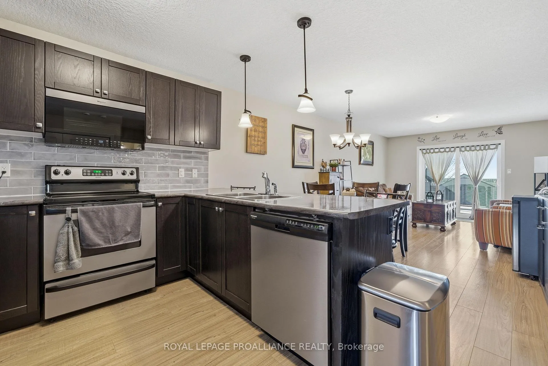 Photo 6 of 12 Cortland Crescent, Quinte West, Murray Ward — HOMEH