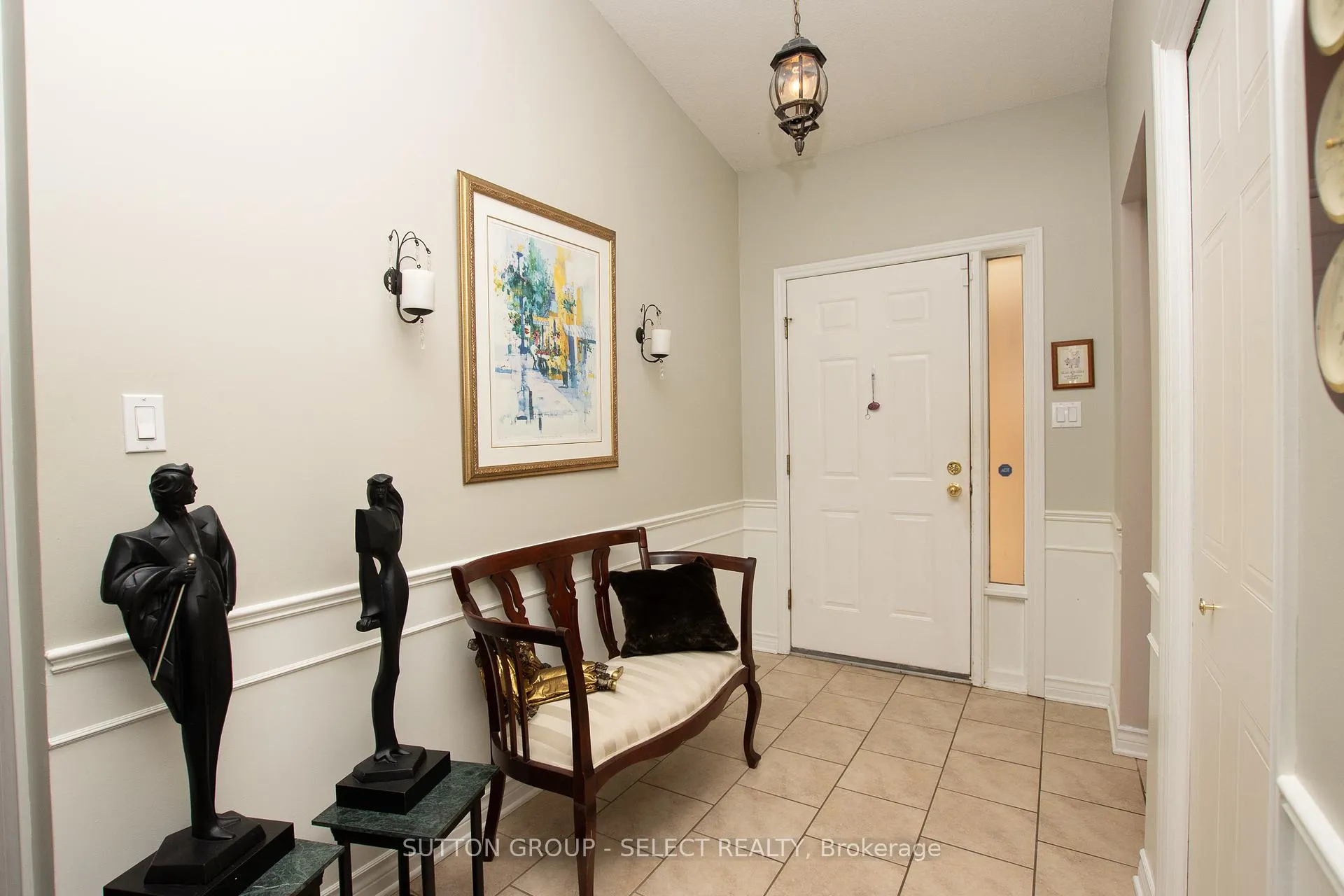 Photo 7 of Unit 4, 445 Riverside Drive, London, North N — HOMEH