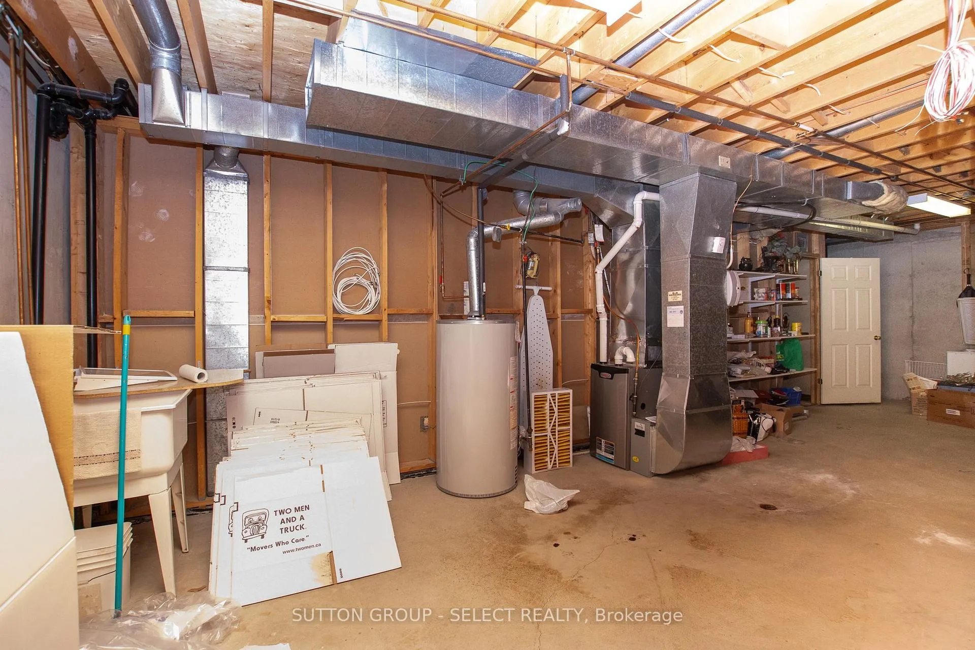 Photo 37 of Unit 4, 445 Riverside Drive, London, North N — HOMEH