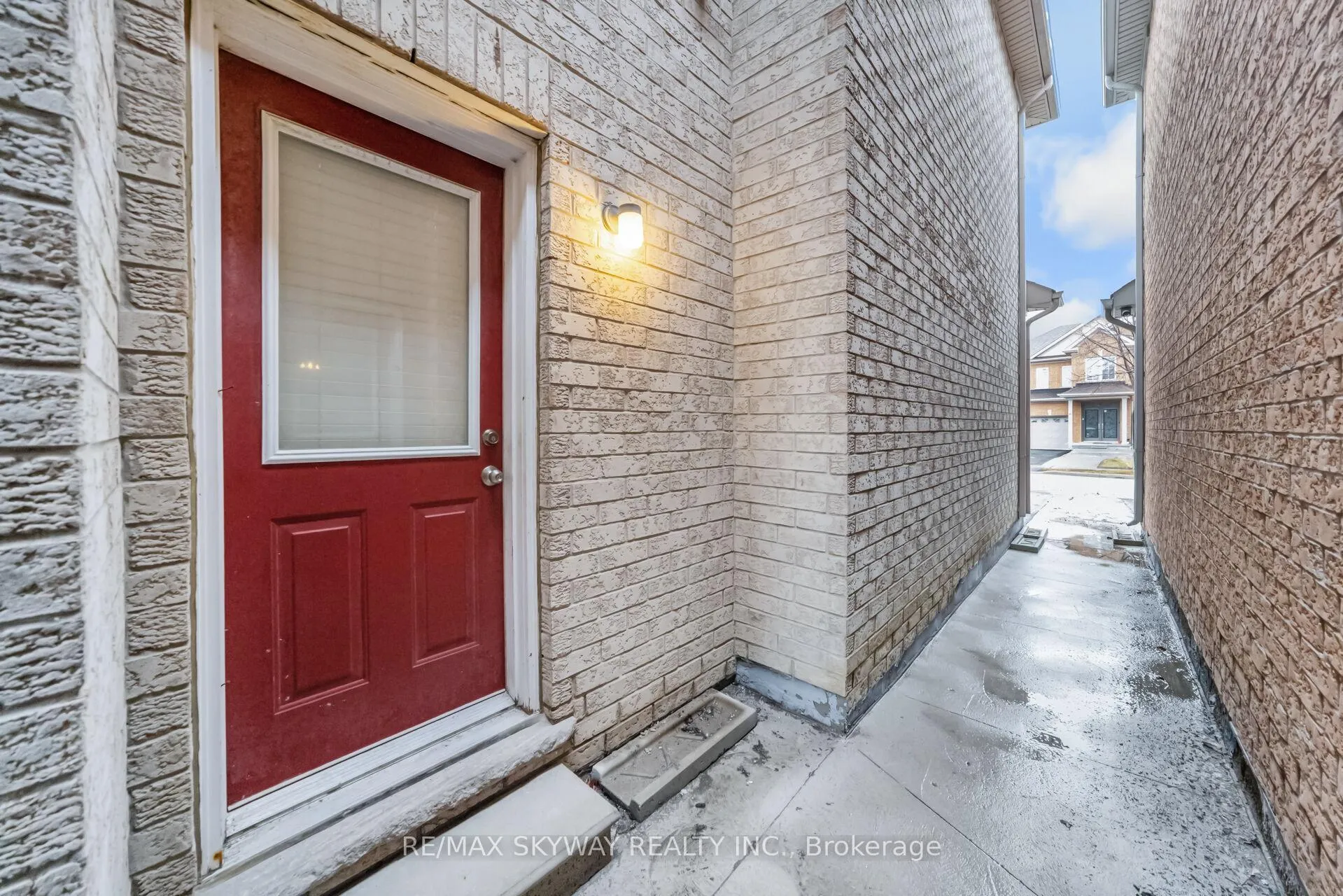 Photo 46 of 54 Sled Dog Road, Brampton, Sandringham-Wellington — HOMEH