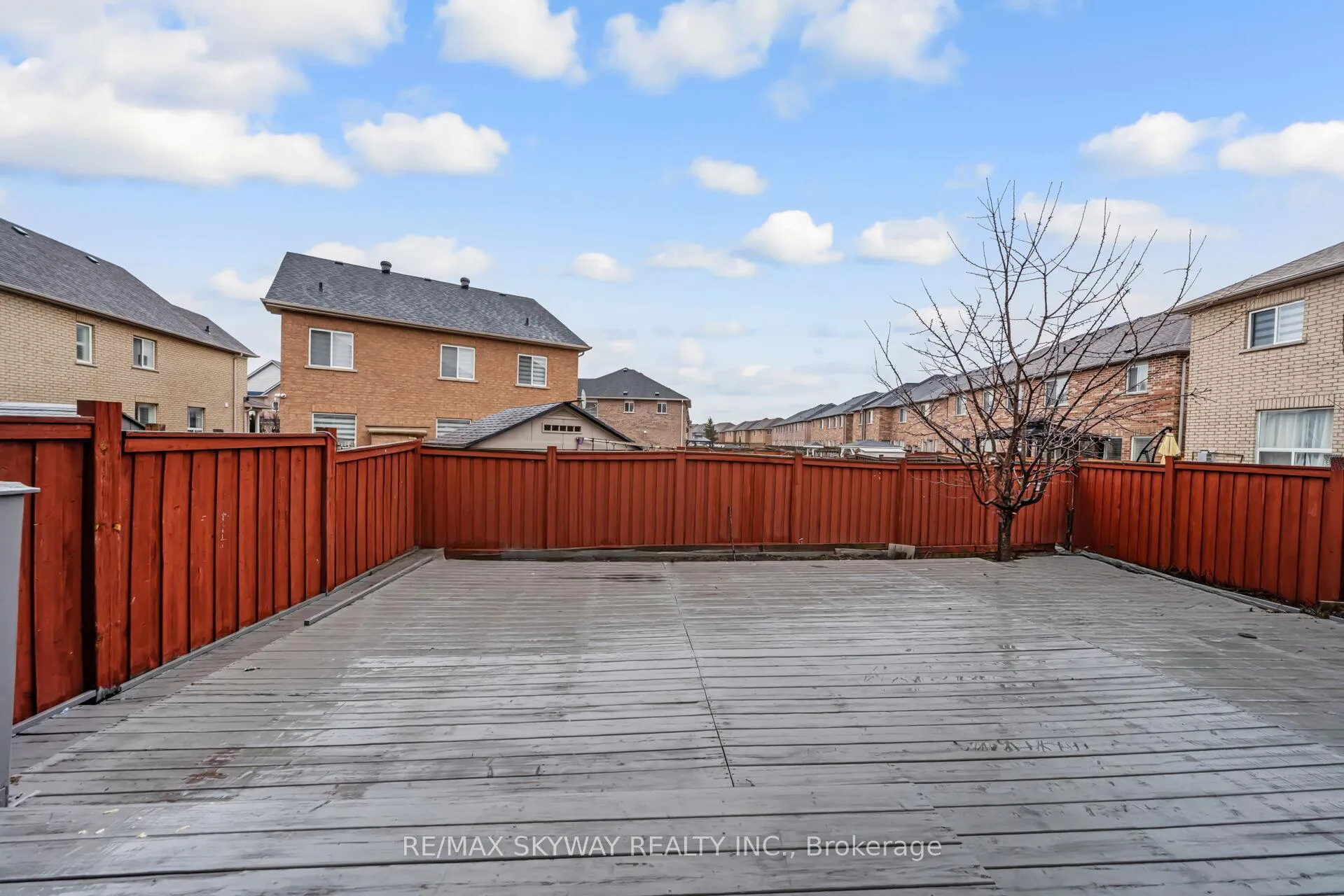 Photo 47 of 54 Sled Dog Road, Brampton, Sandringham-Wellington — HOMEH