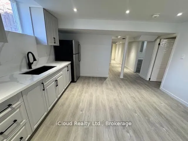 Photo 3 of Unit Basement, 28 Tianalee Crescent, Brampton, Fletcher's Meadow — HOMEH