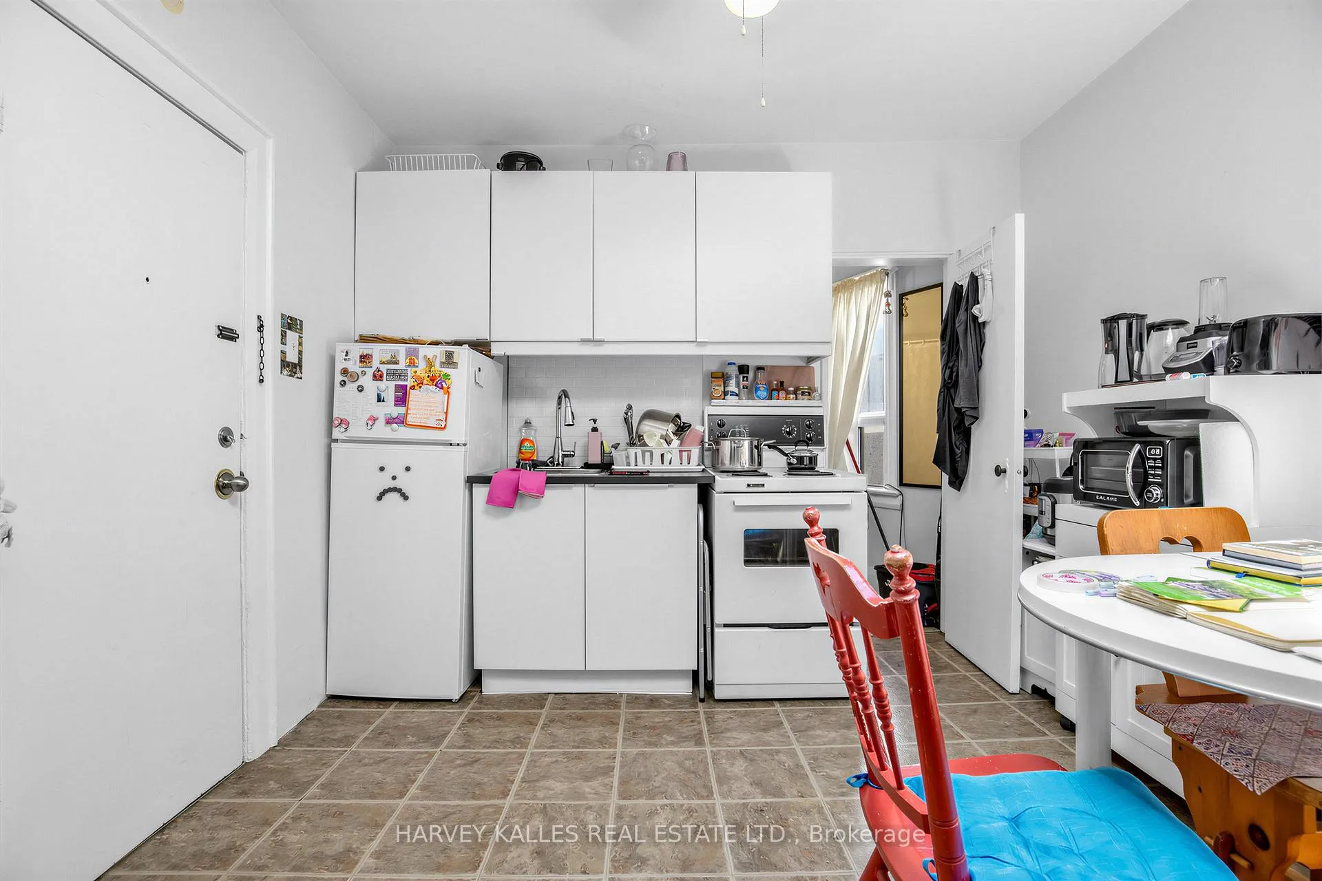 Photo 2 of 1378 Bathurst Street, Toronto, Wychwood — HOMEH