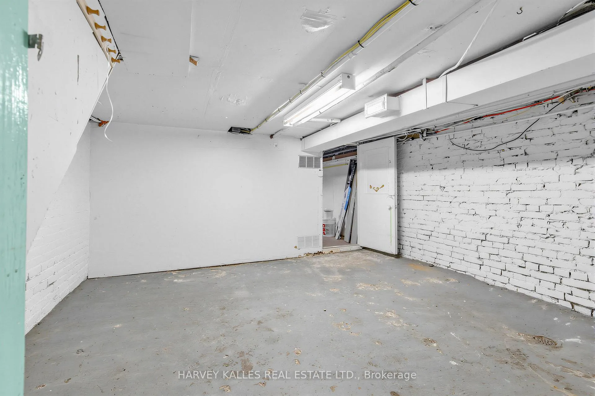 Photo 9 of 1378 Bathurst Street, Toronto, Wychwood — HOMEH