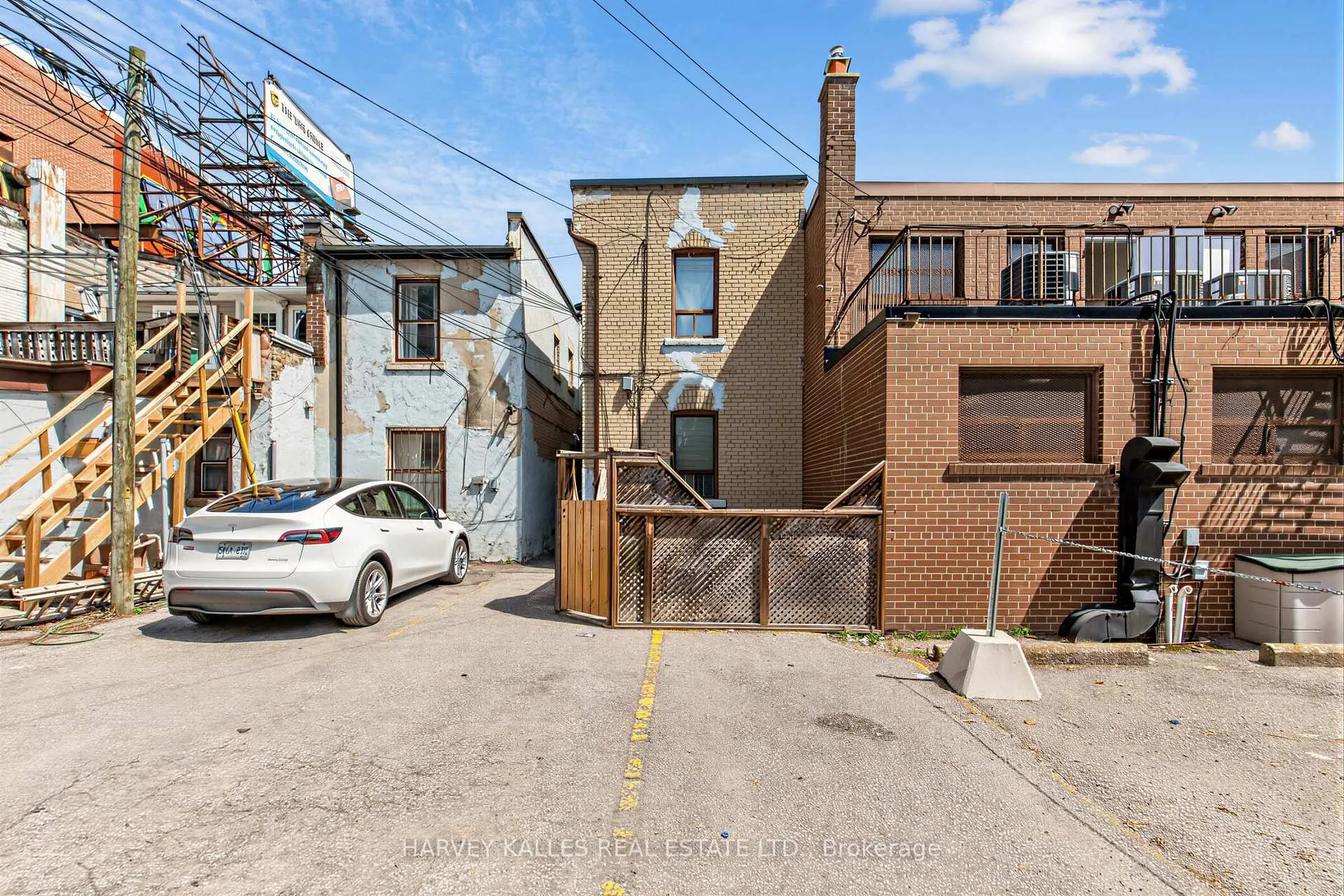 Photo 16 of 1378 Bathurst Street, Toronto, Wychwood — HOMEH