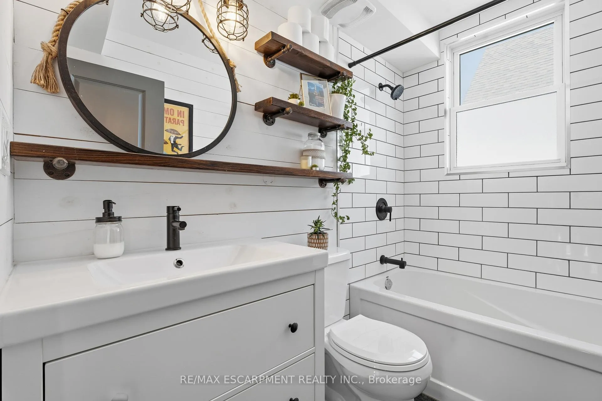 Photo 12 of 226 East 27th Street, Hamilton, Eastmount — HOMEH