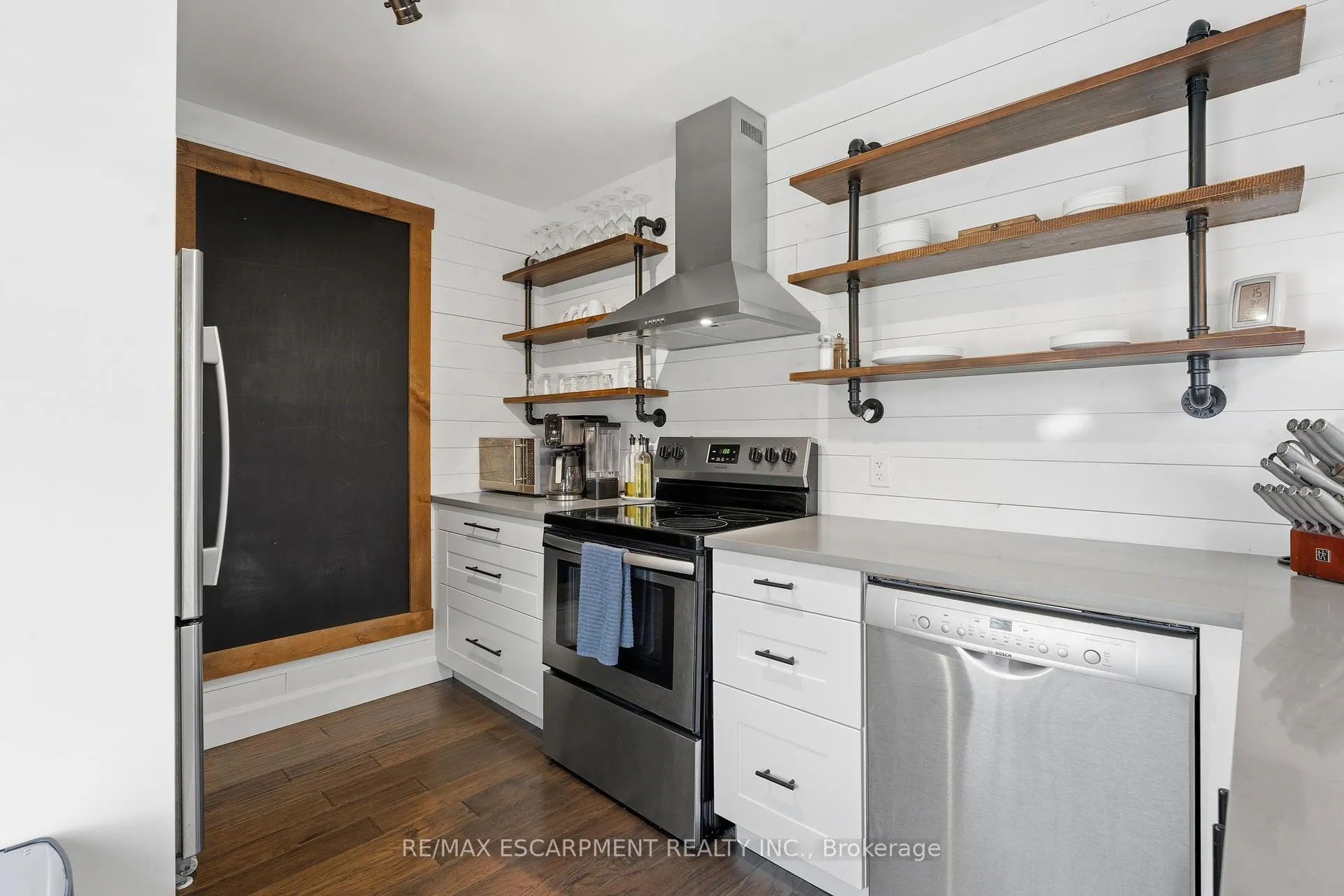 Photo 17 of 226 East 27th Street, Hamilton, Eastmount — HOMEH
