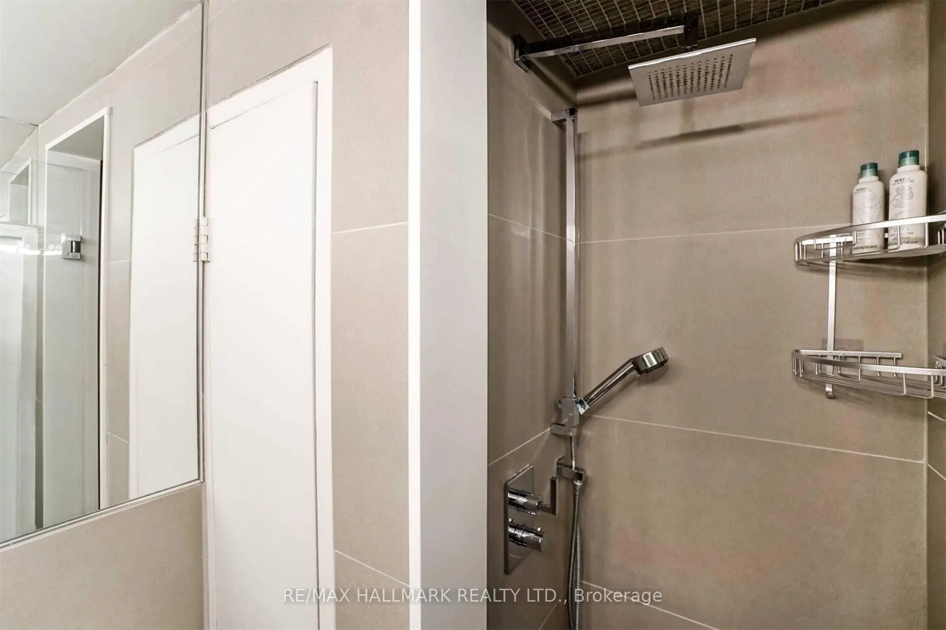 Photo 17 of Unit 108, 78 Warren Road, Toronto, Casa Loma — HOMEH