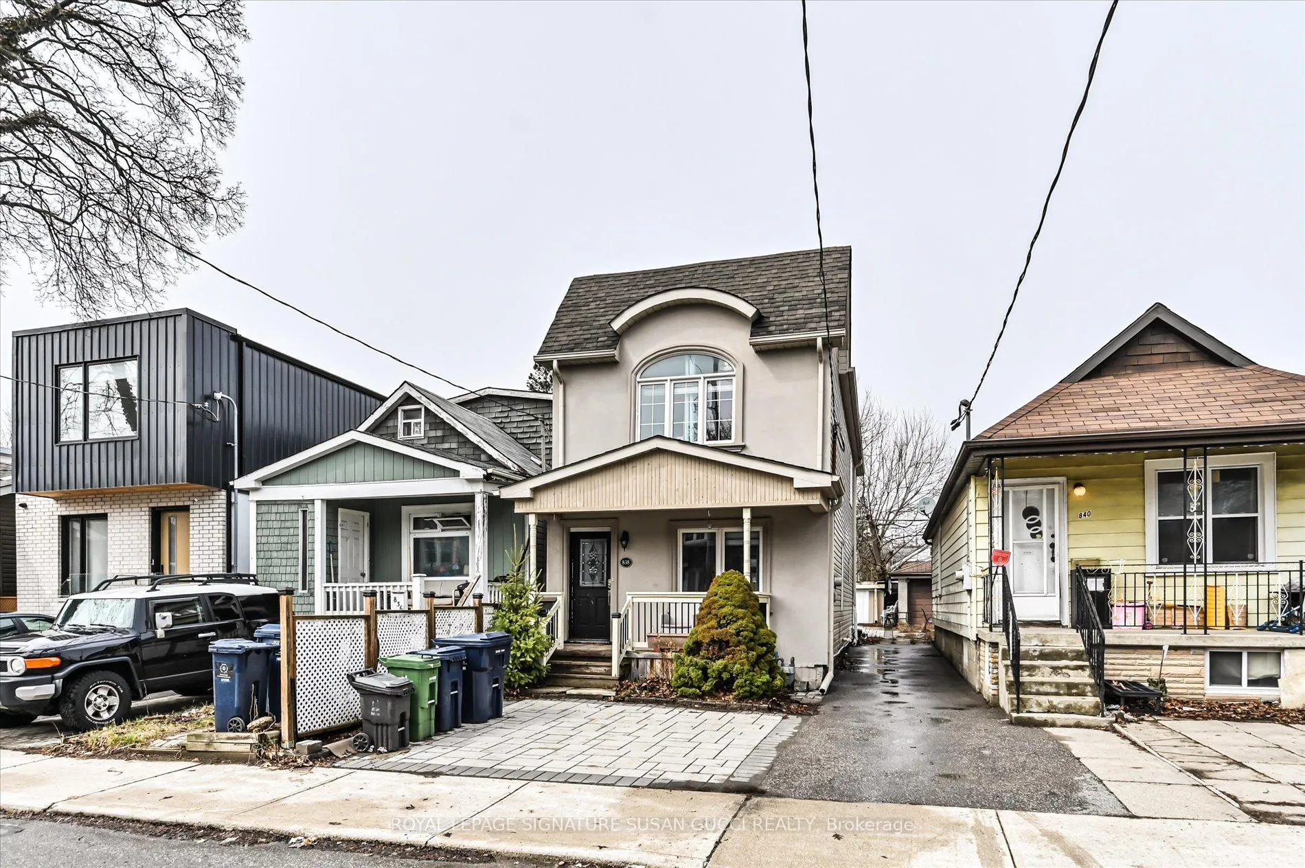 Photo 1 of 838 Sammon Avenue, Toronto, Danforth Village-East York — HOMEH
