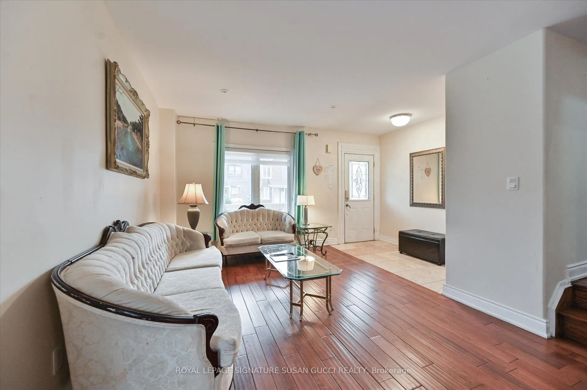 Photo 8 of 838 Sammon Avenue, Toronto, Danforth Village-East York — HOMEH