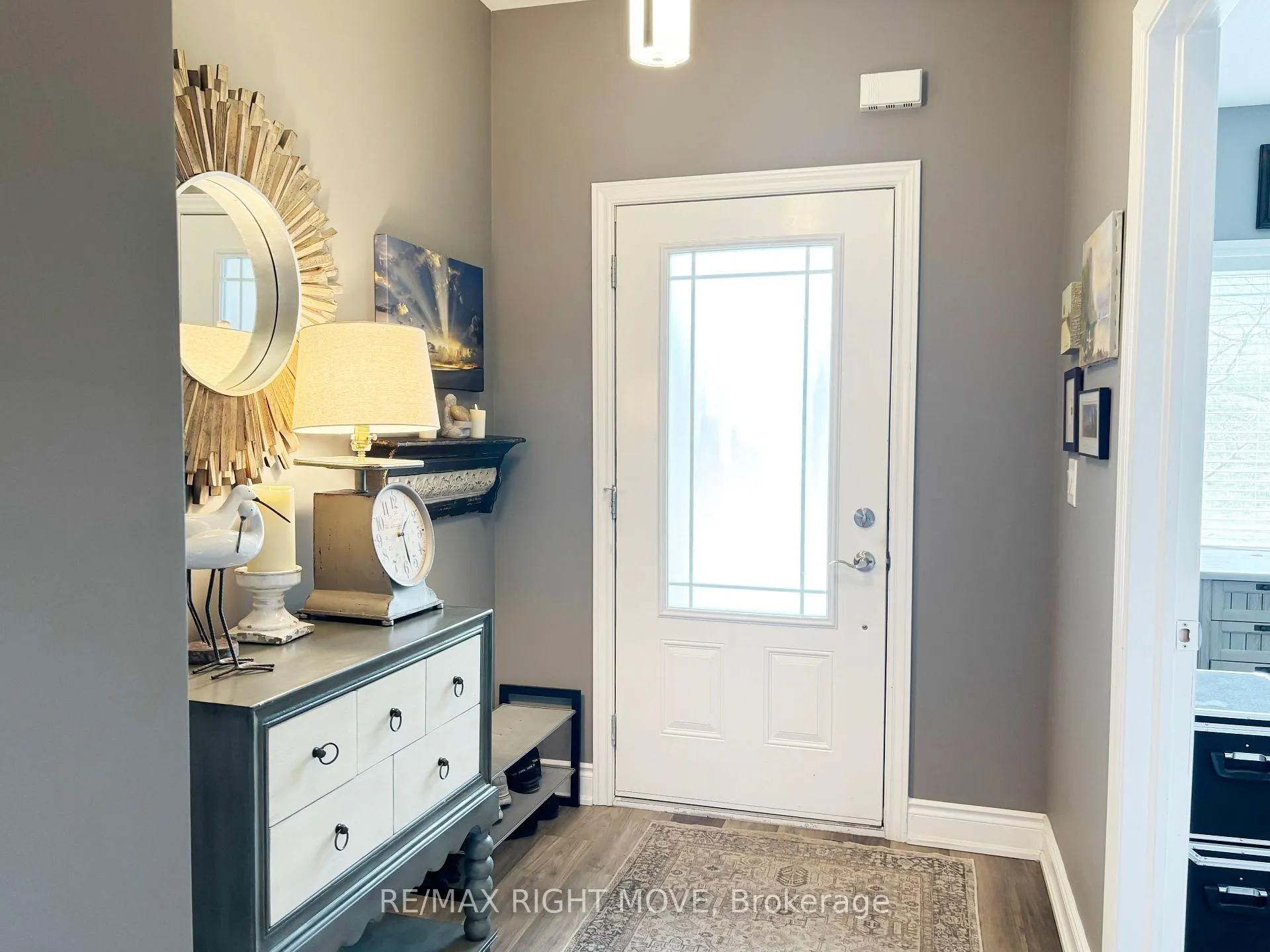 Photo 4 of 370 Lucy Lane, Orillia — HOMEH
