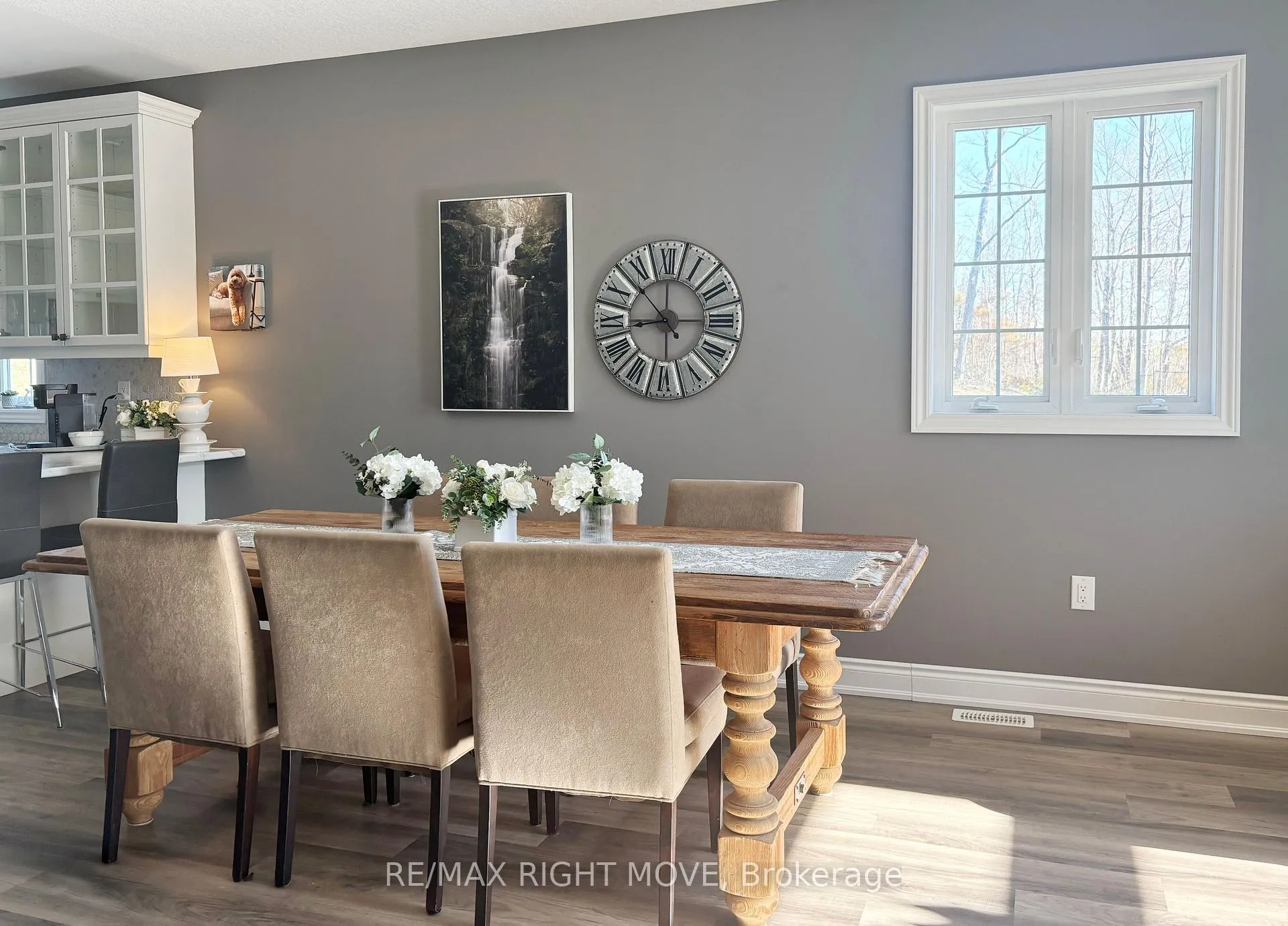 Photo 14 of 370 Lucy Lane, Orillia — HOMEH