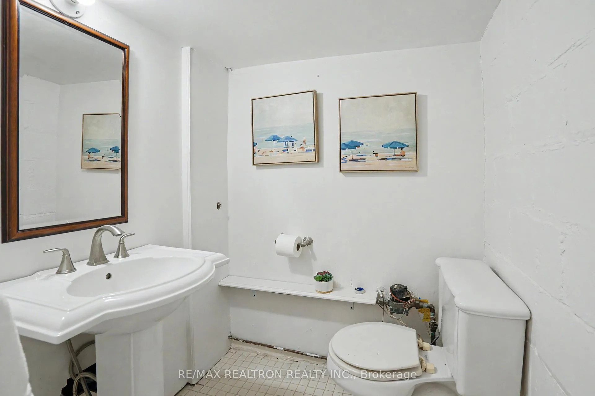 Photo 20 of 483 Roehampton Avenue, Toronto, Mount Pleasant East — HOMEH