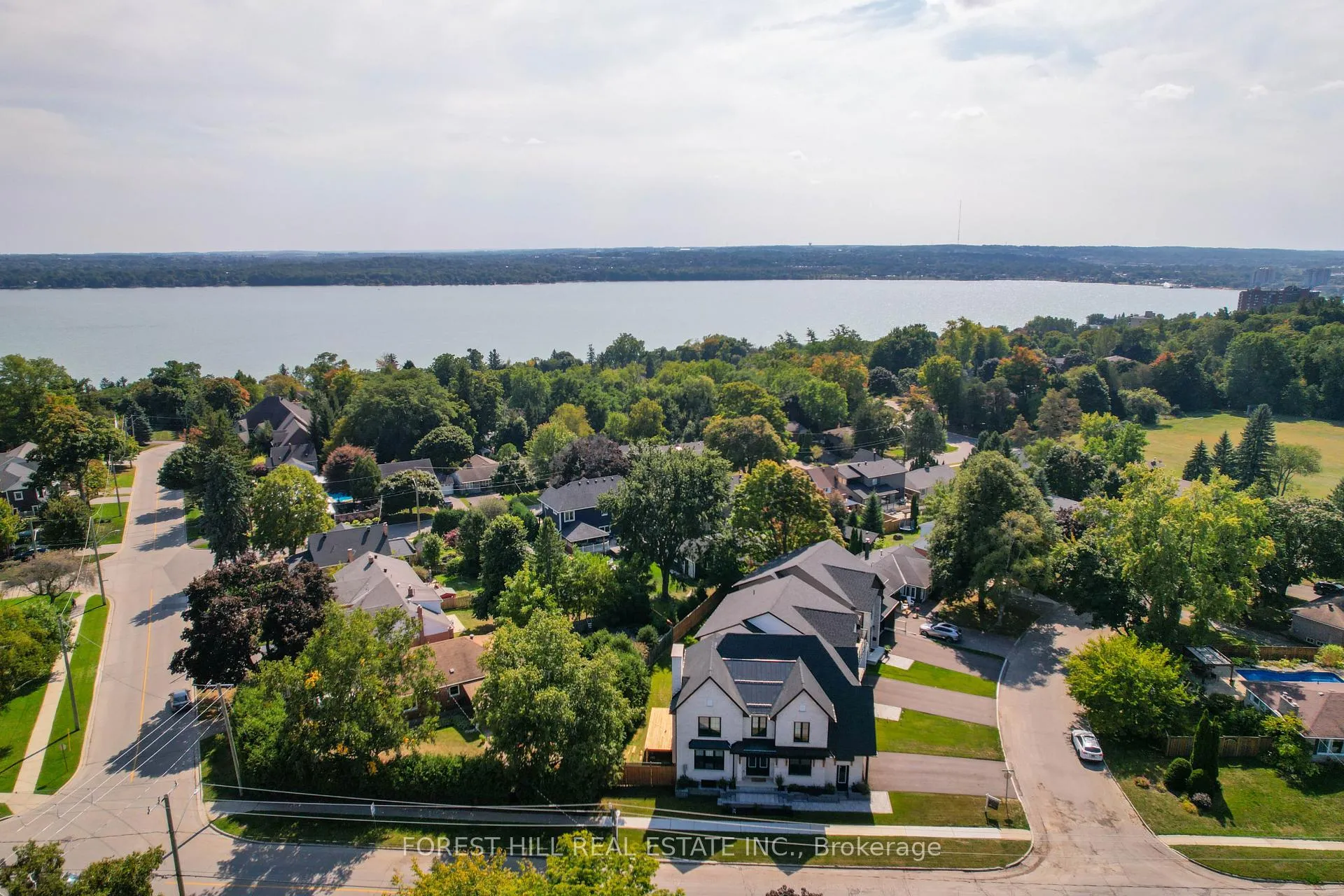 Photo 1 of 271 Codrington Street, Barrie, Codrington — HOMEH