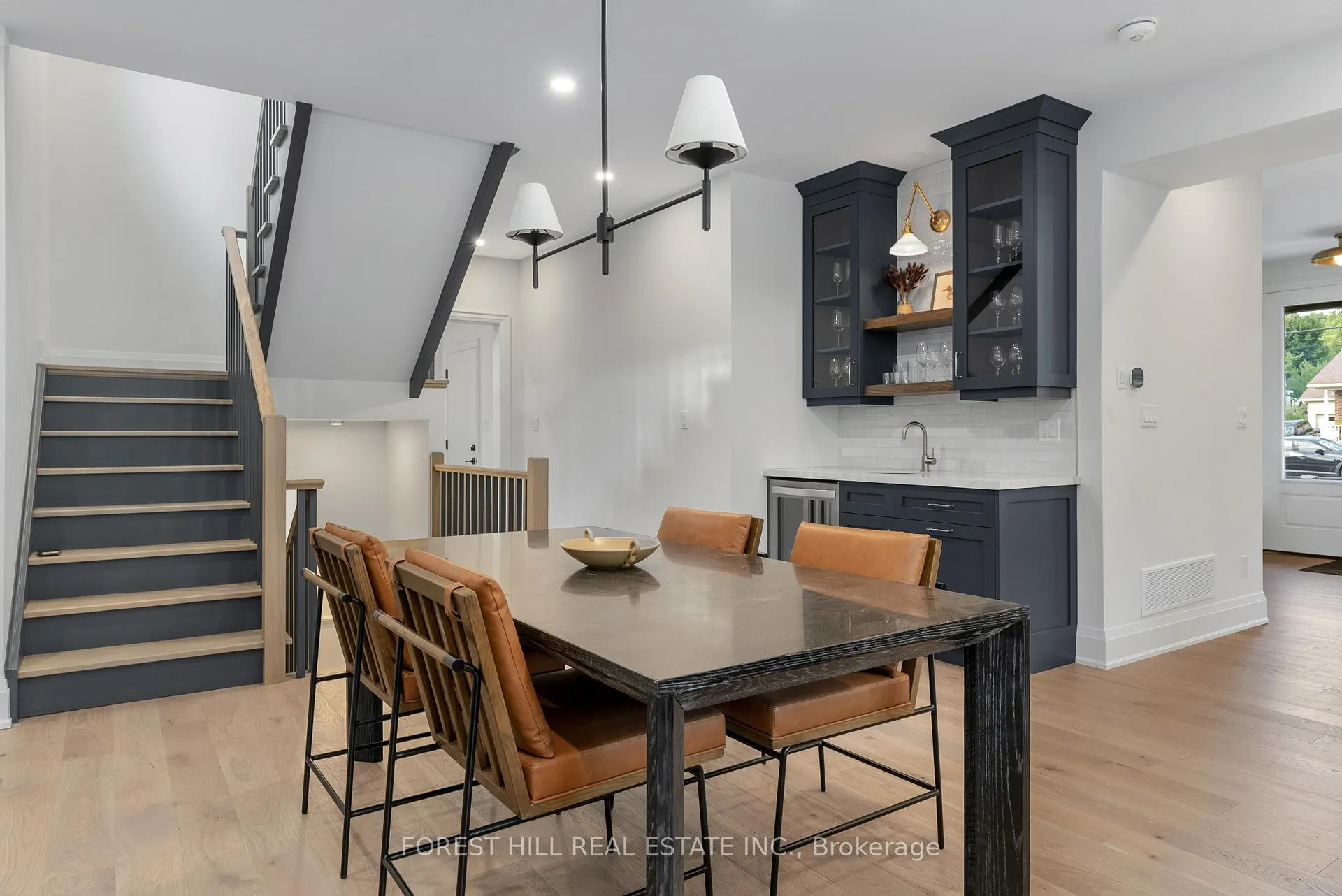 Photo 33 of 271 Codrington Street, Barrie, Codrington — HOMEH