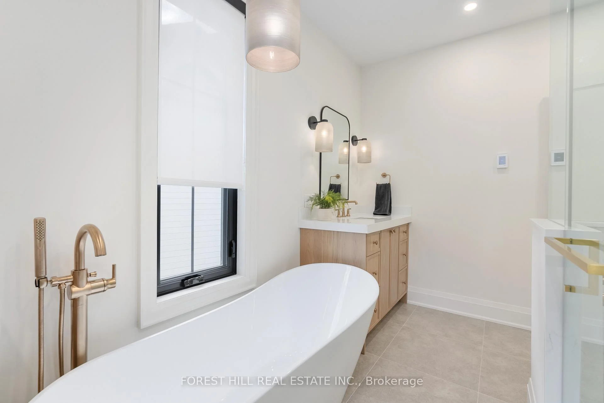 Photo 49 of 271 Codrington Street, Barrie, Codrington — HOMEH