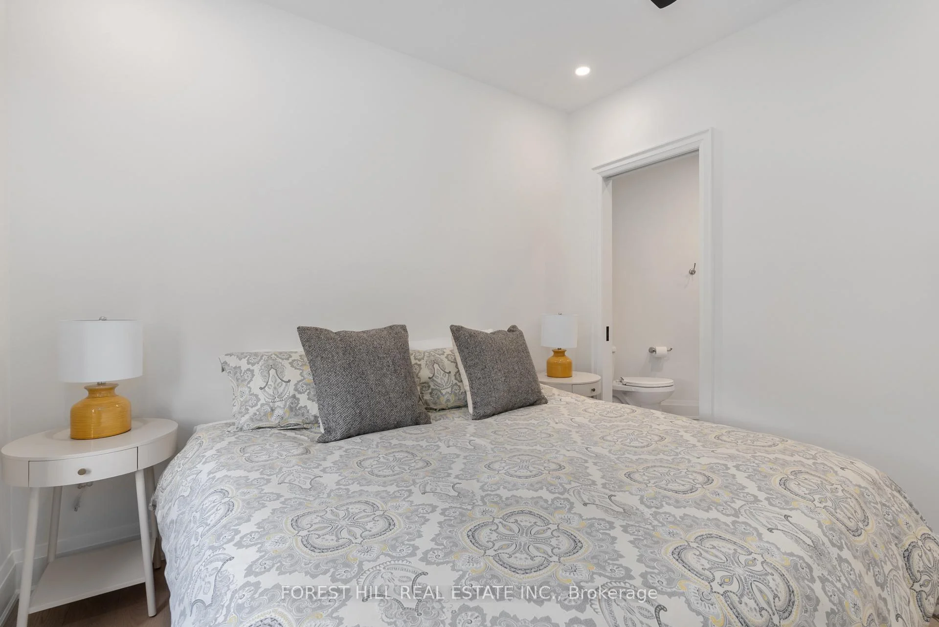 Photo 67 of 271 Codrington Street, Barrie, Codrington — HOMEH