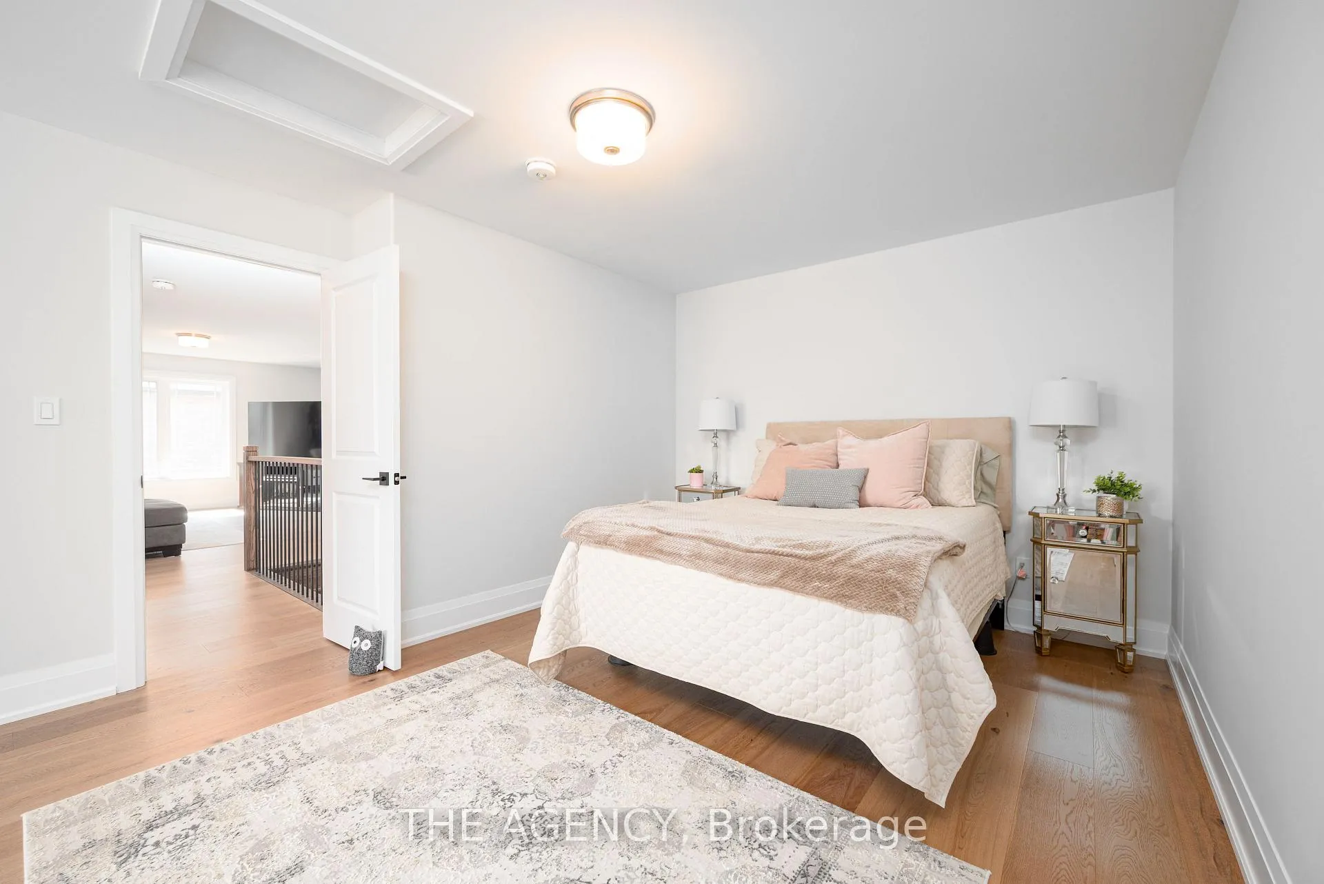 Photo 11 of 425 Melling Avenue, Peterborough, Northcrest Ward 5 — HOMEH